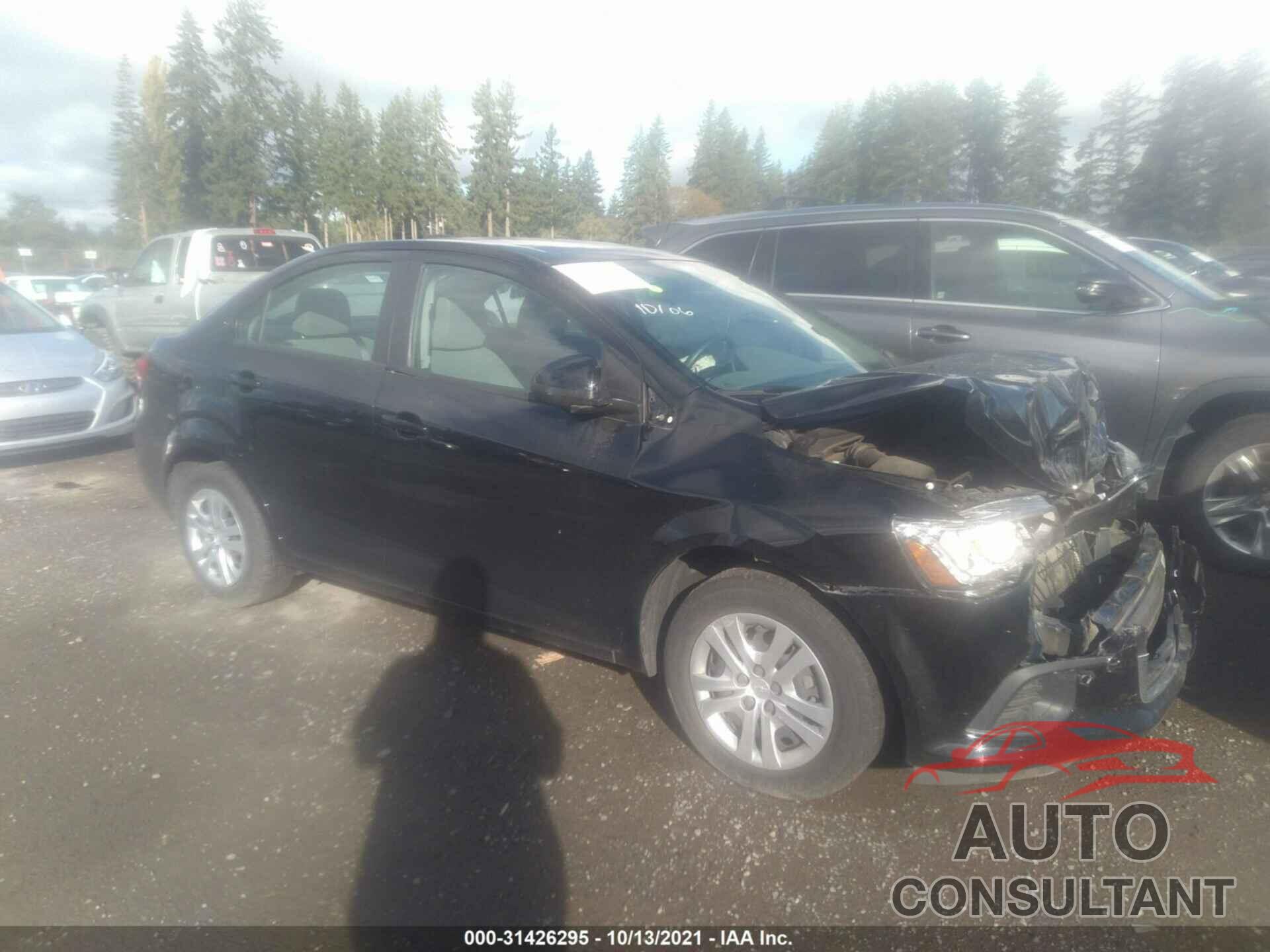 CHEVROLET SONIC 2017 - 1G1JB5SG5H4154884