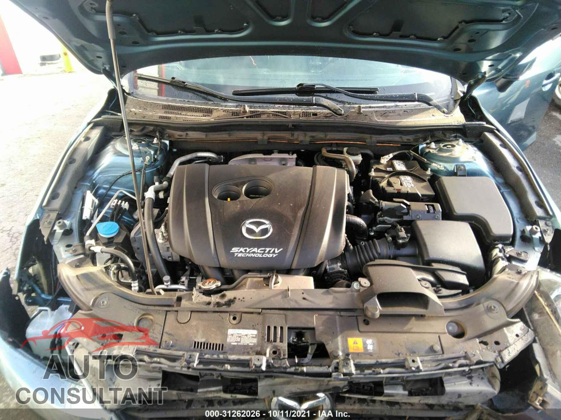 MAZDA MAZDA3 2016 - JM1BM1V78G1299394
