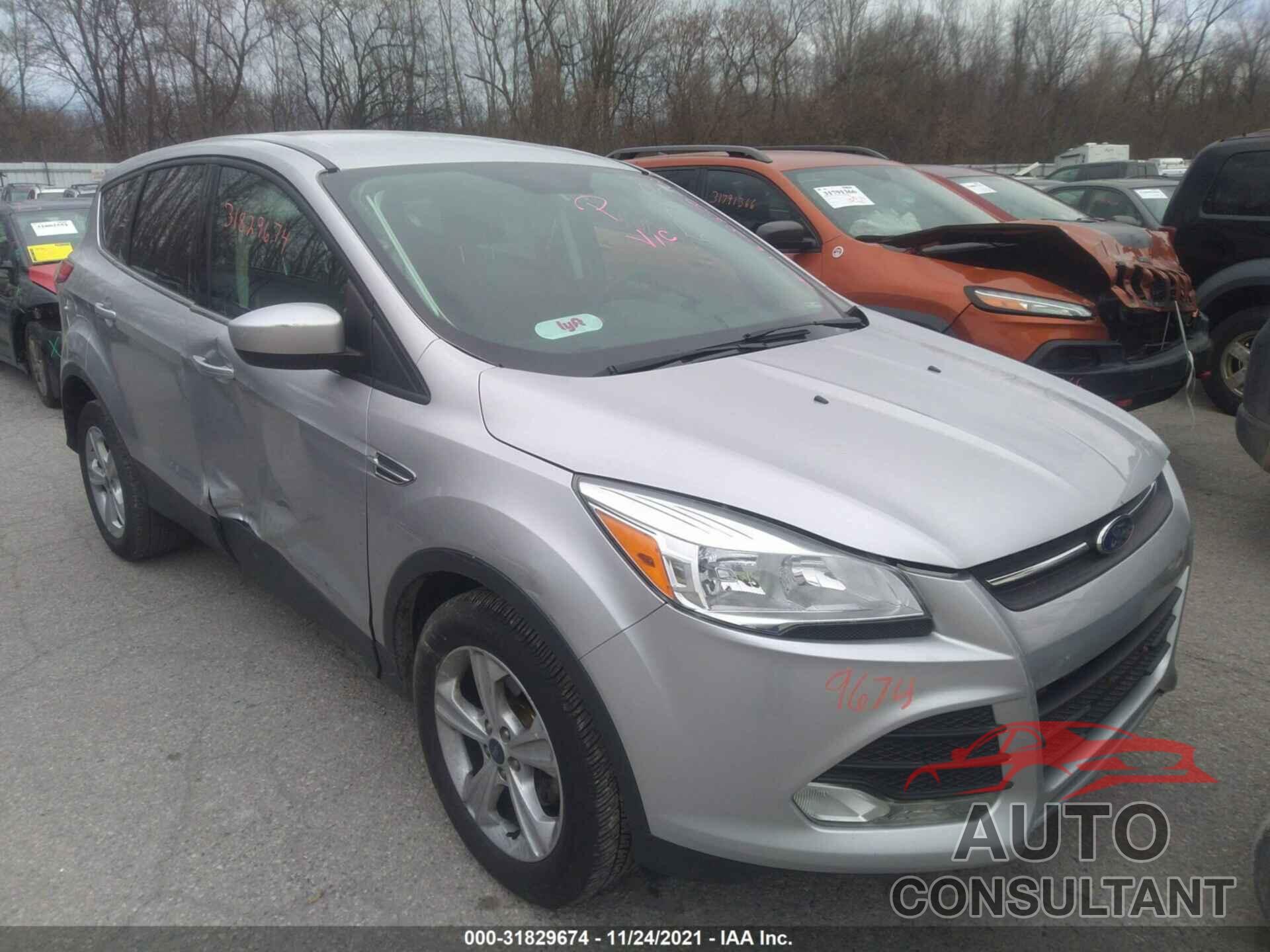 FORD ESCAPE 2016 - 1FMCU0GX7GUB75753