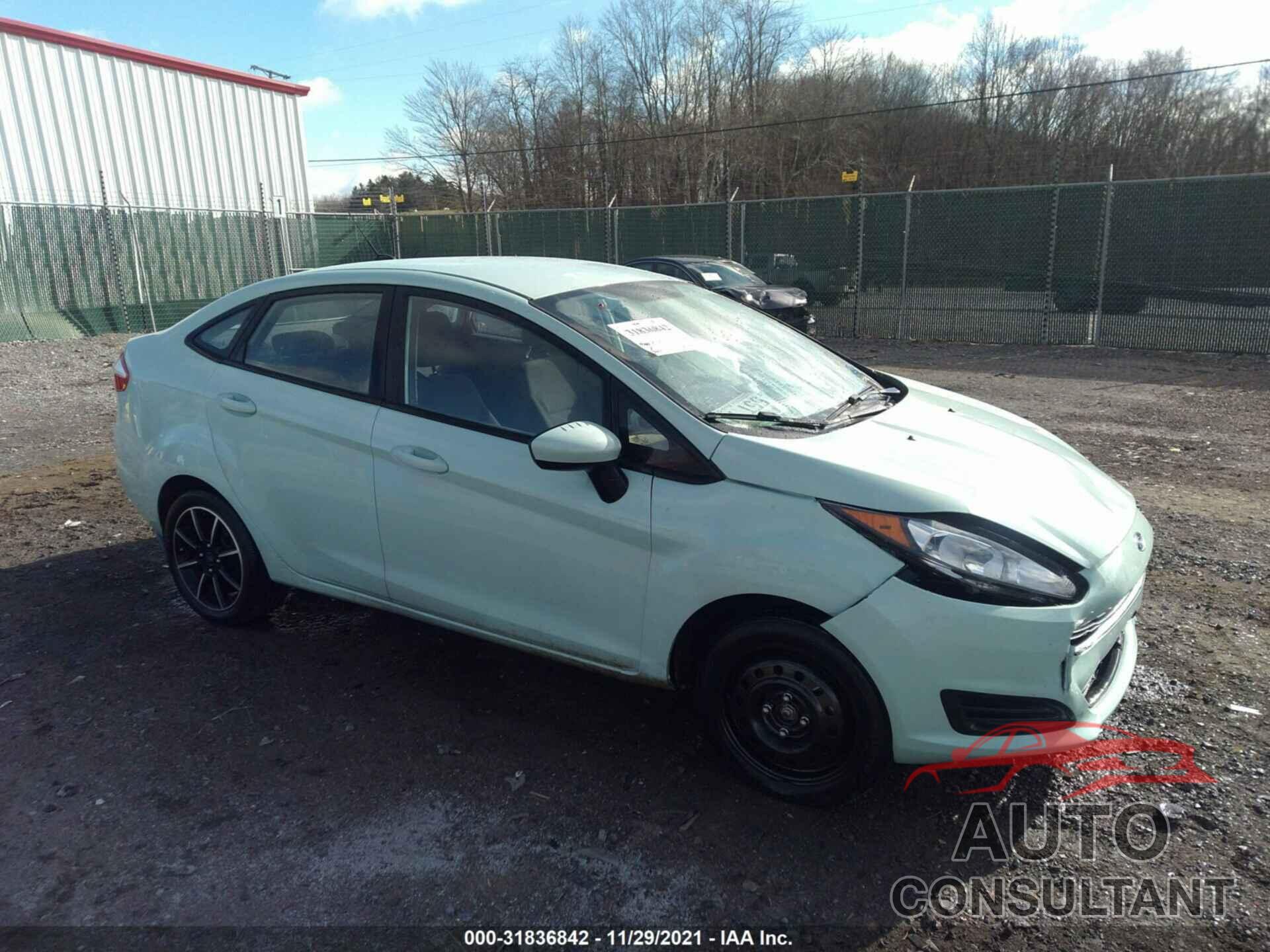 FORD FIESTA 2018 - 3FADP4BJ2JM127024