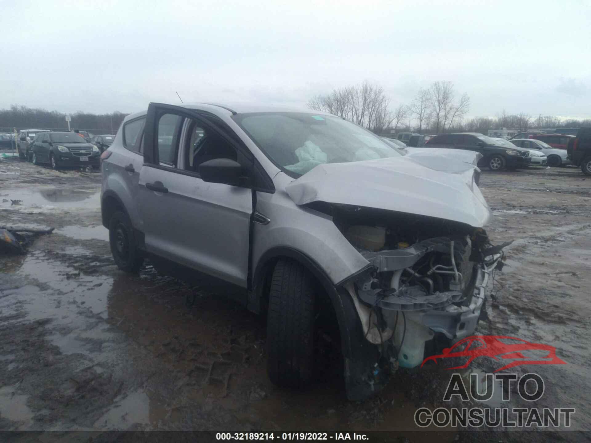 FORD ESCAPE 2019 - 1FMCU0F78KUA39528