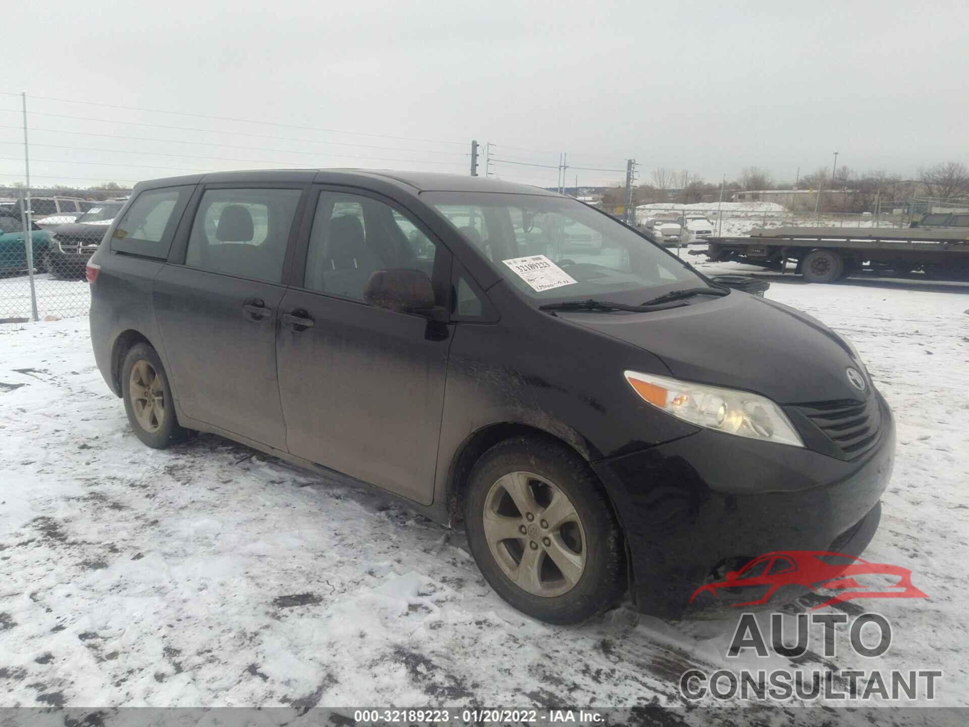 TOYOTA SIENNA 2016 - 5TDZK3DC8GS704008