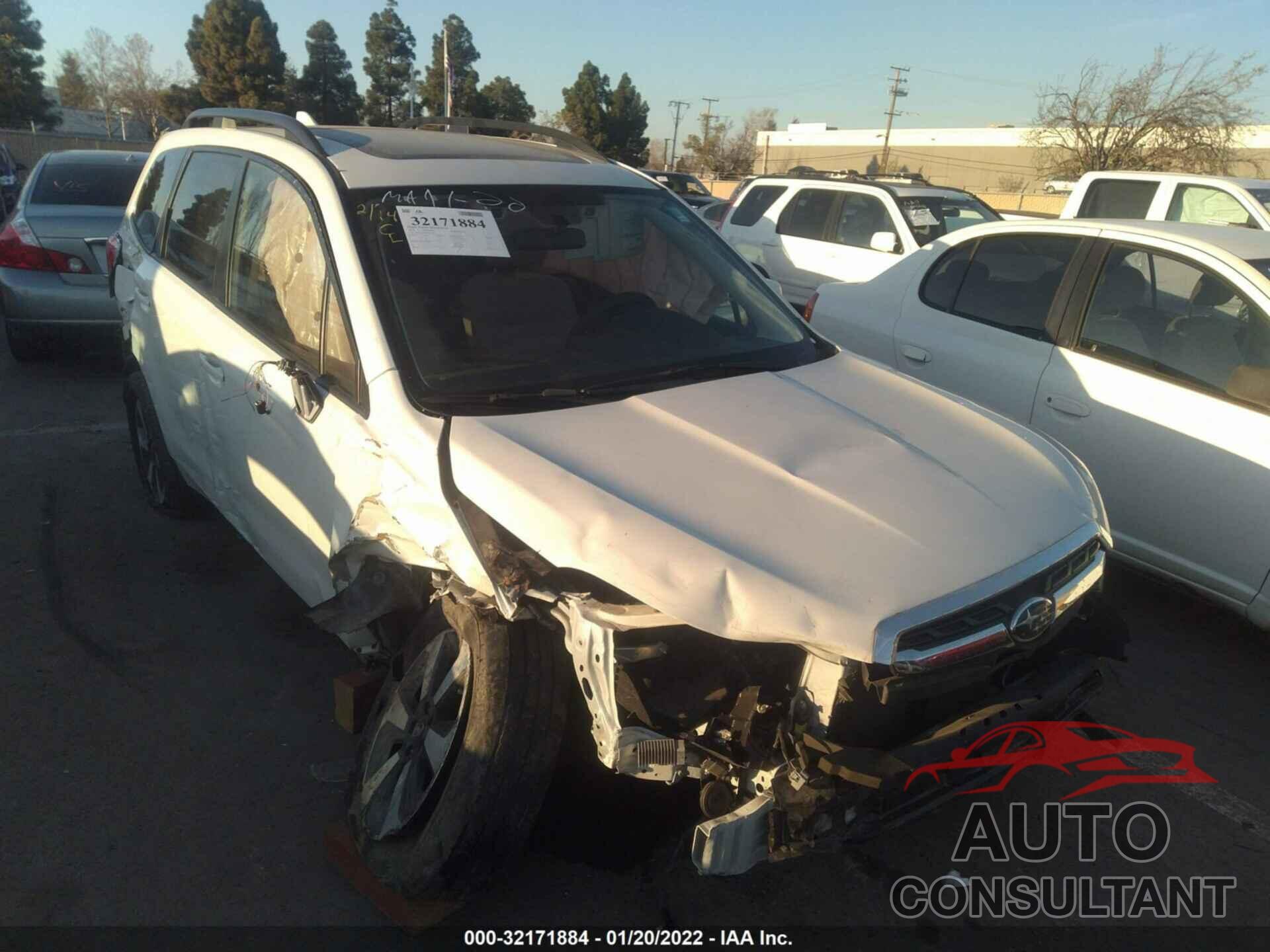SUBARU FORESTER 2018 - JF2SJAGC5JH582533