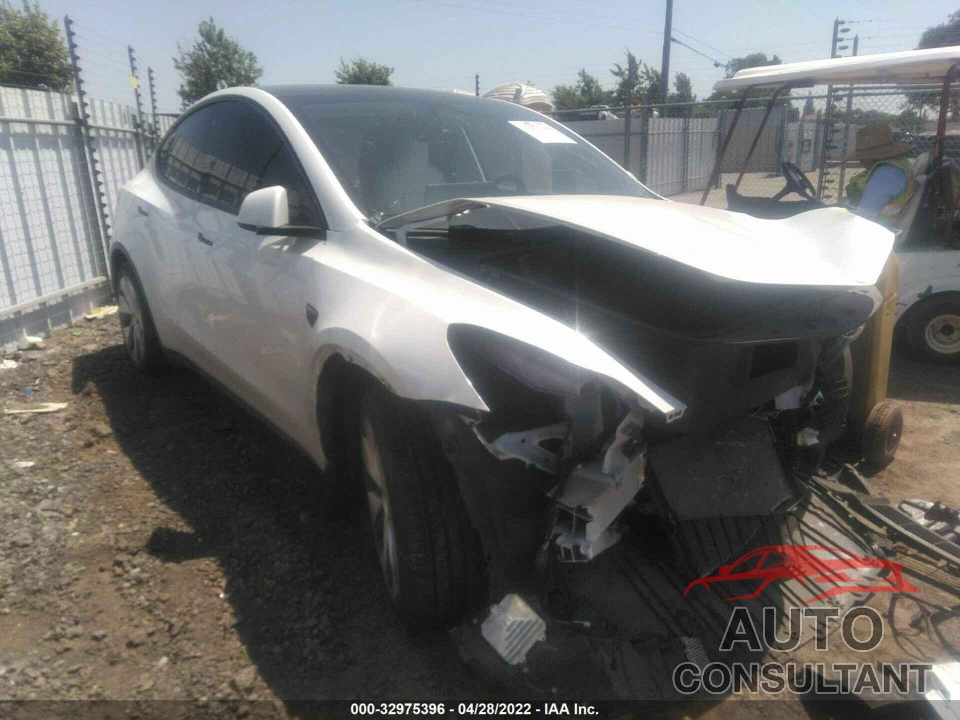 TESLA MODEL Y 2021 - 5YJYGDEE4MF161873