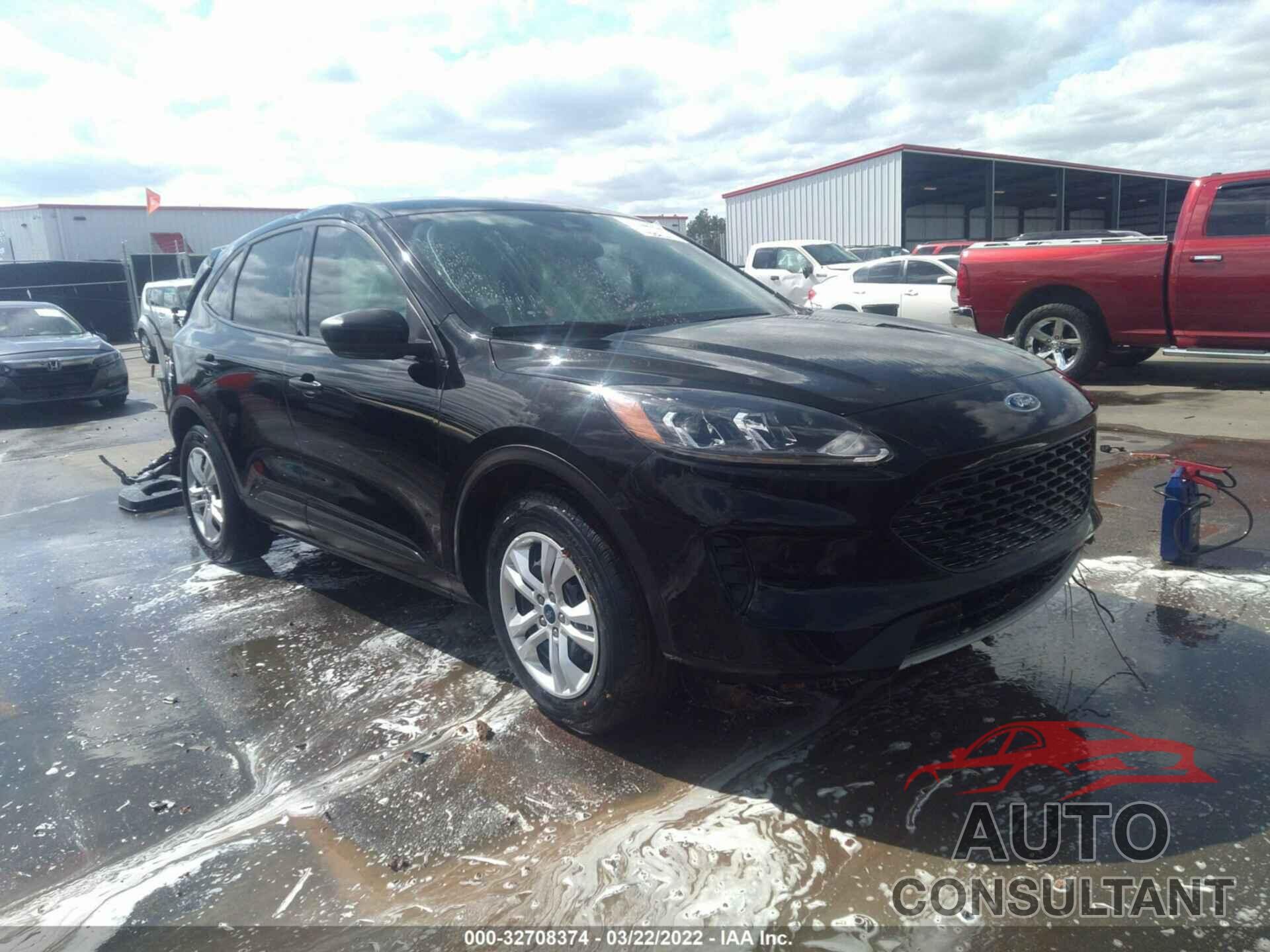 FORD ESCAPE 2020 - 1FMCU0F62LUA46712