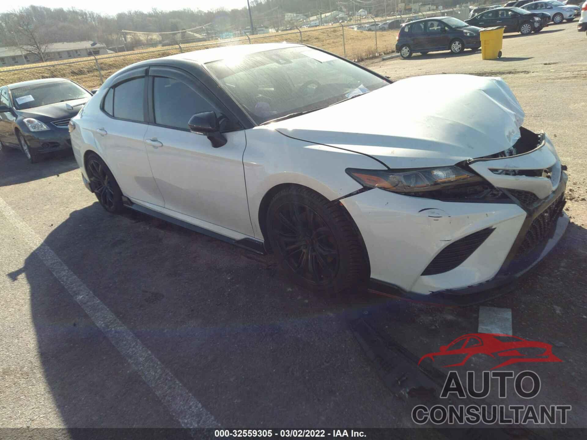 TOYOTA CAMRY 2021 - 4T1KZ1AK2MU049621