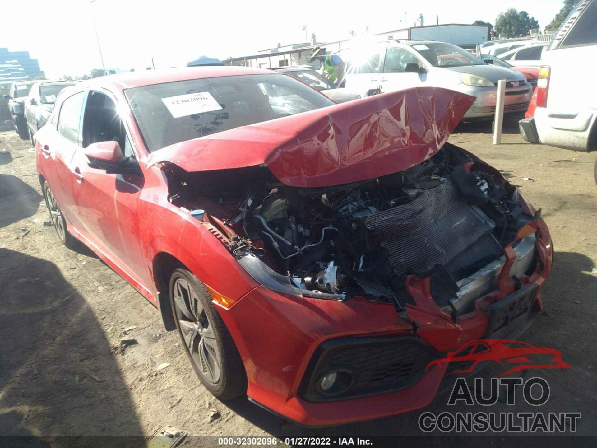 HONDA CIVIC HATCHBACK 2017 - SHHFK7H54HU404086