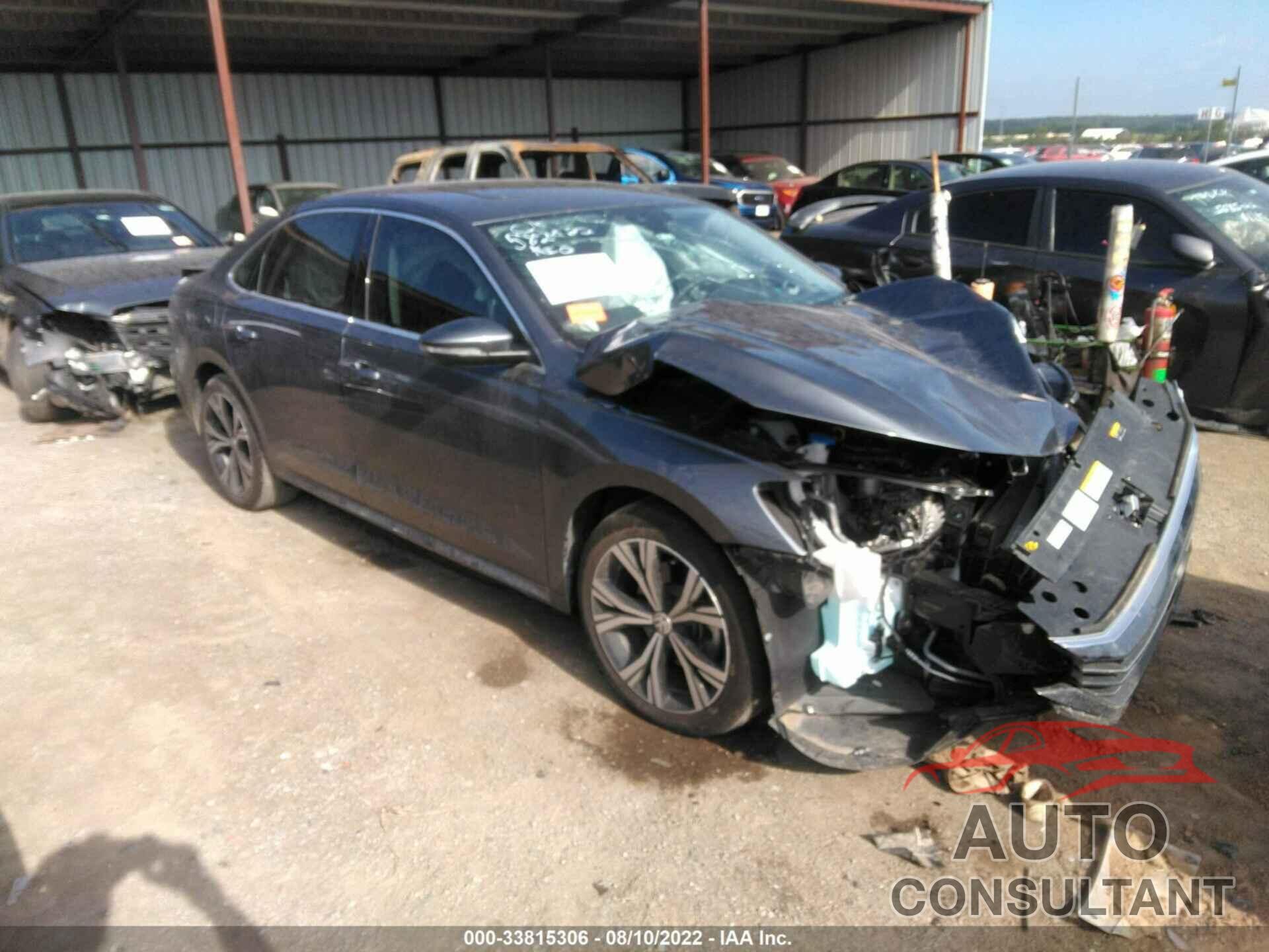 VOLKSWAGEN PASSAT 2022 - 1VWSA7A37NC003116