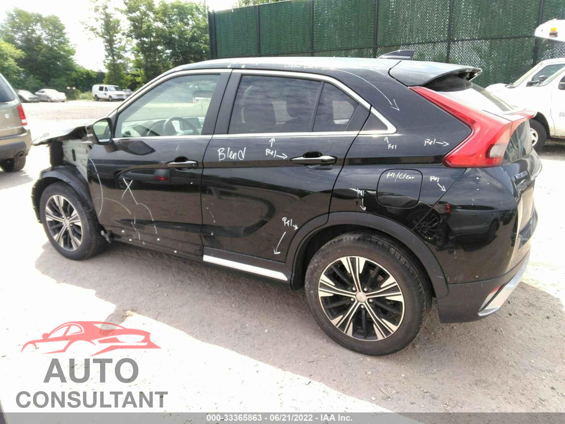 MITSUBISHI ECLIPSE CROSS 2018 - JA4AT5AA4JZ042498