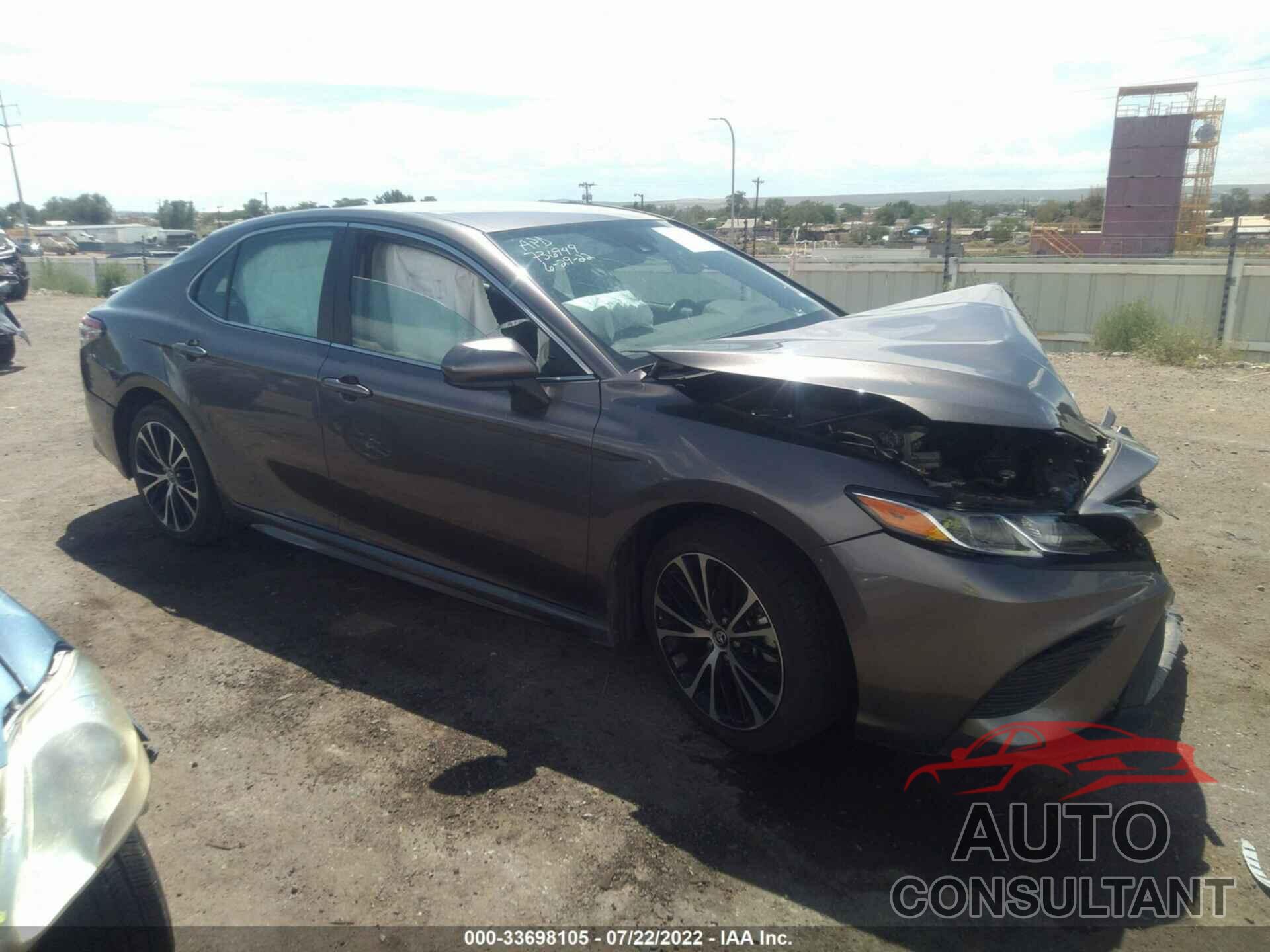 TOYOTA CAMRY 2020 - 4T1G11AK9LU932322