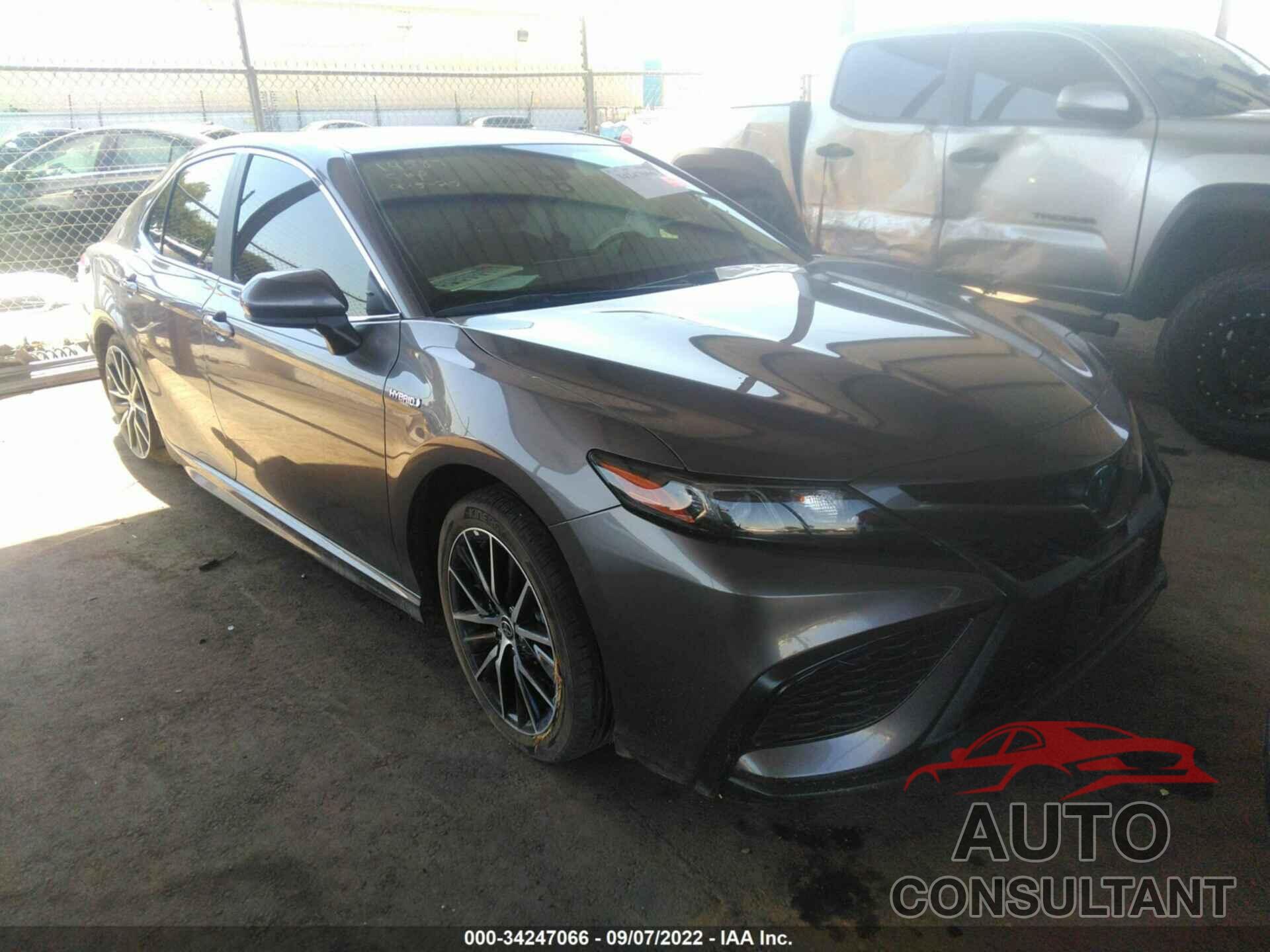 TOYOTA CAMRY 2021 - 4T1G31AK7MU565643