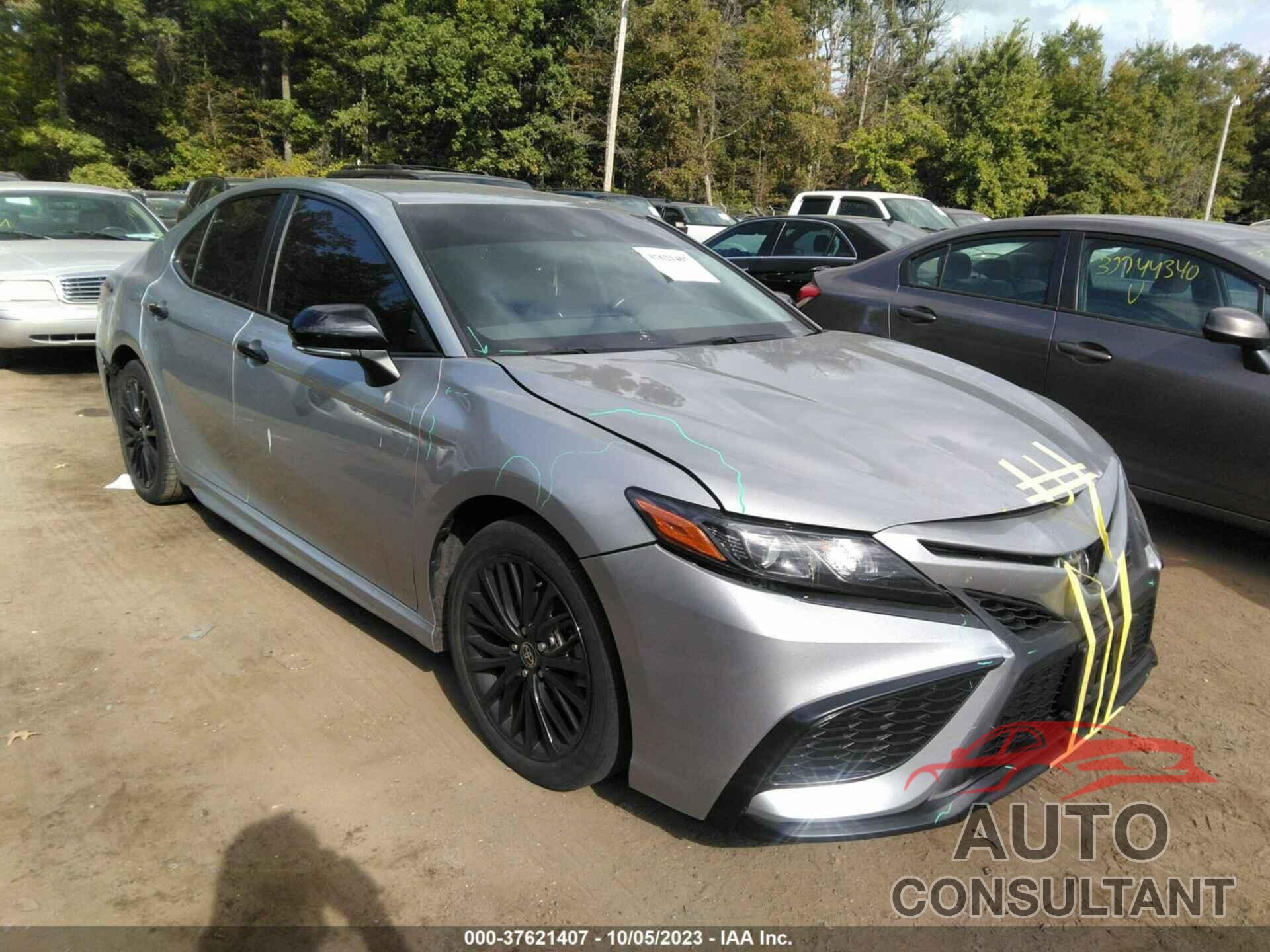TOYOTA CAMRY 2021 - 4T1T11BK4MU038100