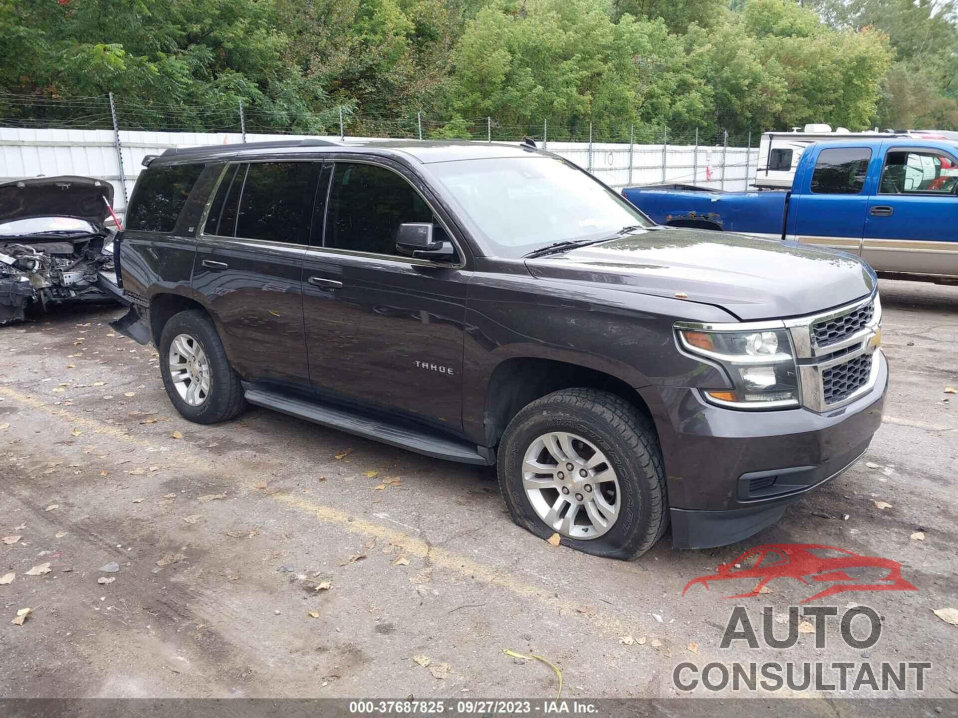 CHEVROLET TAHOE 2015 - 1GNSKBKC1FR157344