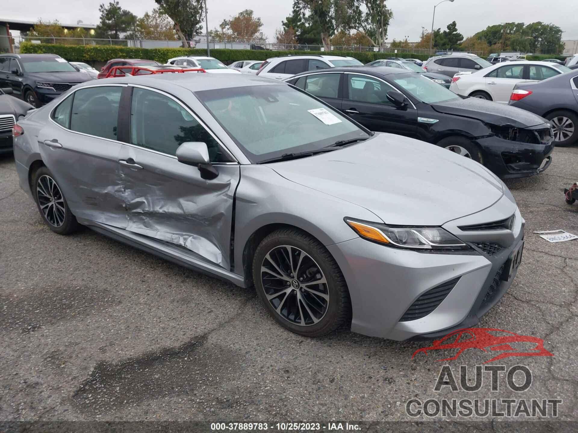 TOYOTA CAMRY 2019 - 4T1B11HK8KU296121