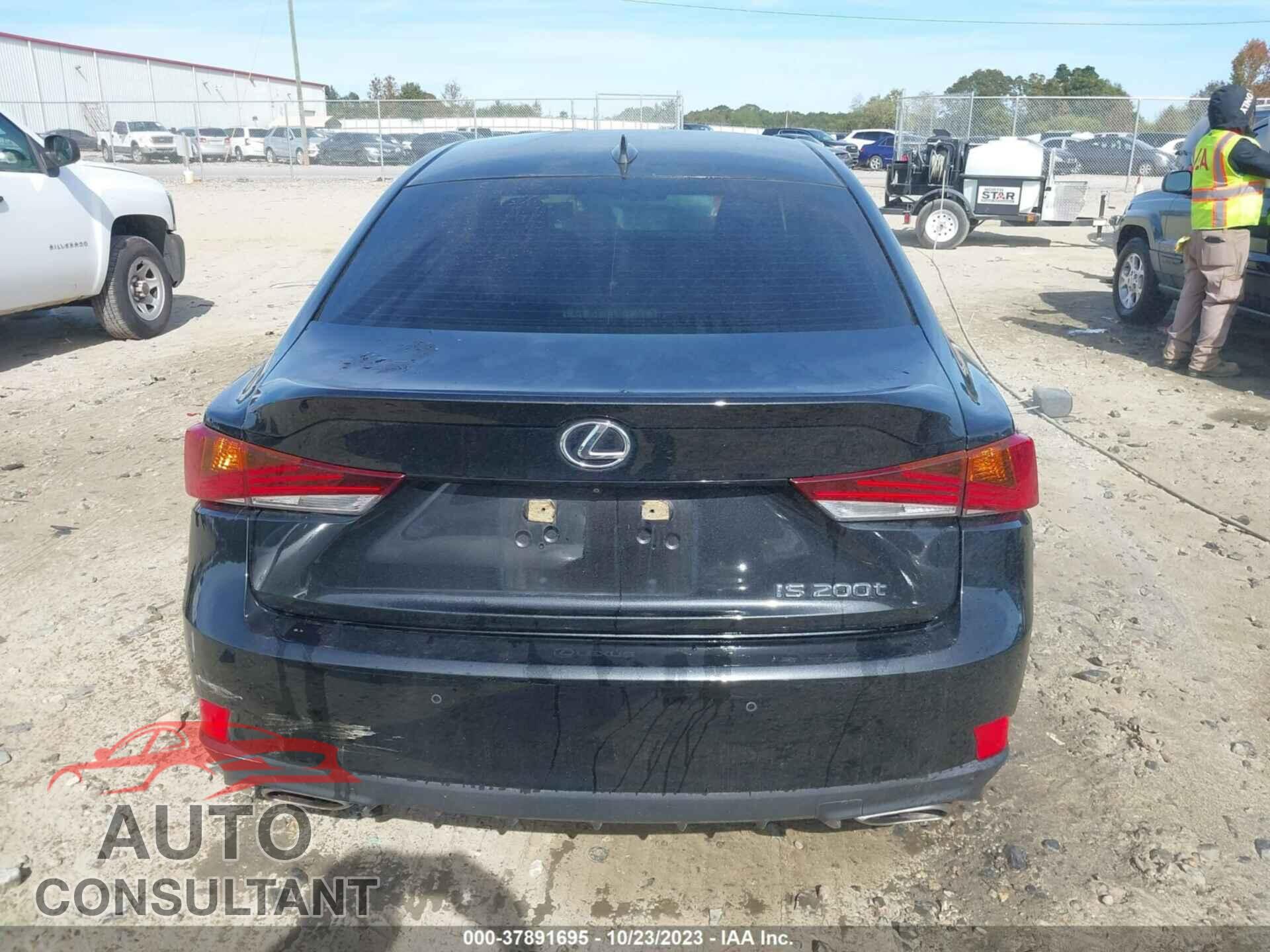 LEXUS IS 2017 - JTHBA1D20H5053205
