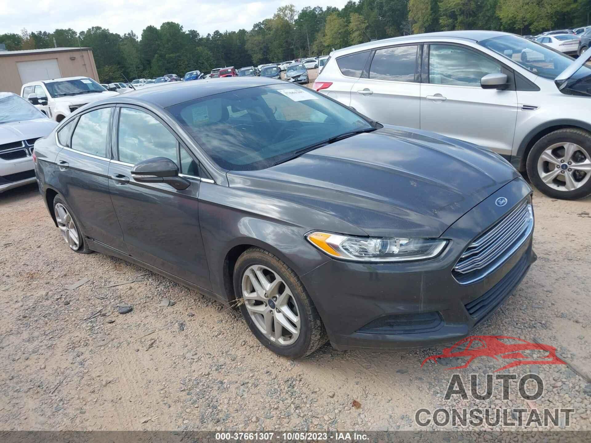 FORD FUSION 2015 - 1FA6P0H73F5125700