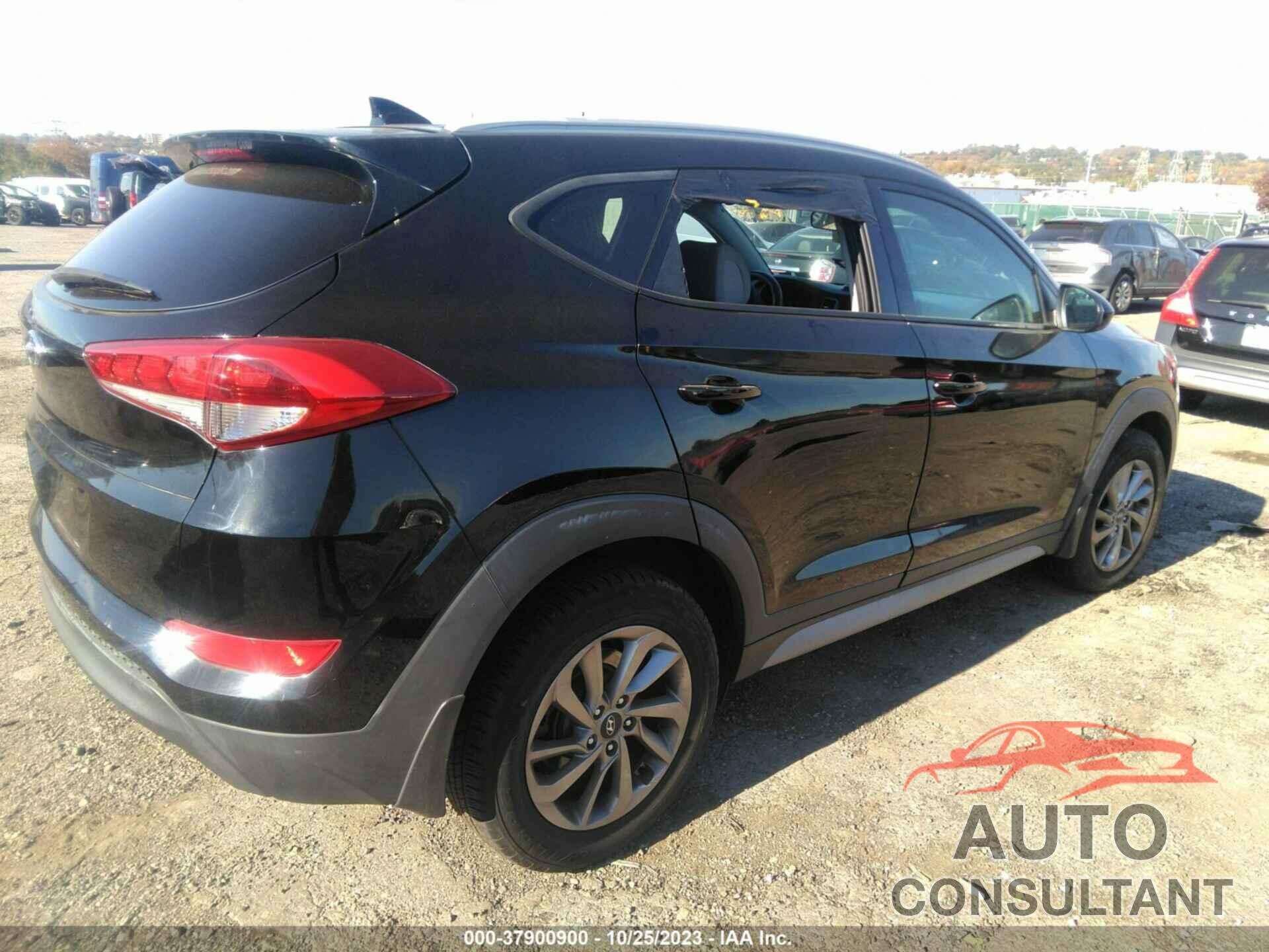 HYUNDAI TUCSON 2018 - KM8J33A42JU683386