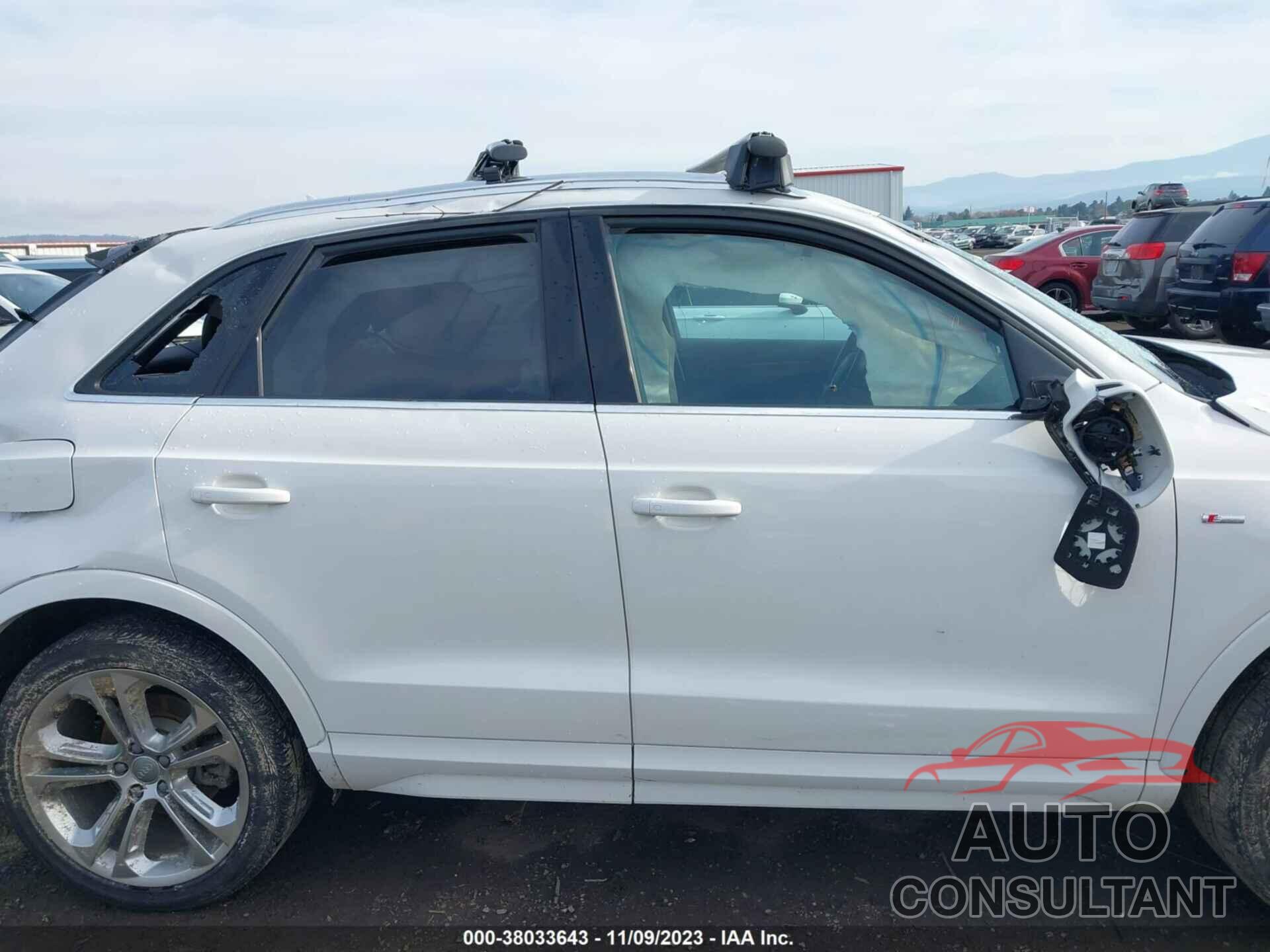 AUDI Q3 2018 - WA1JCCFS0JR019760