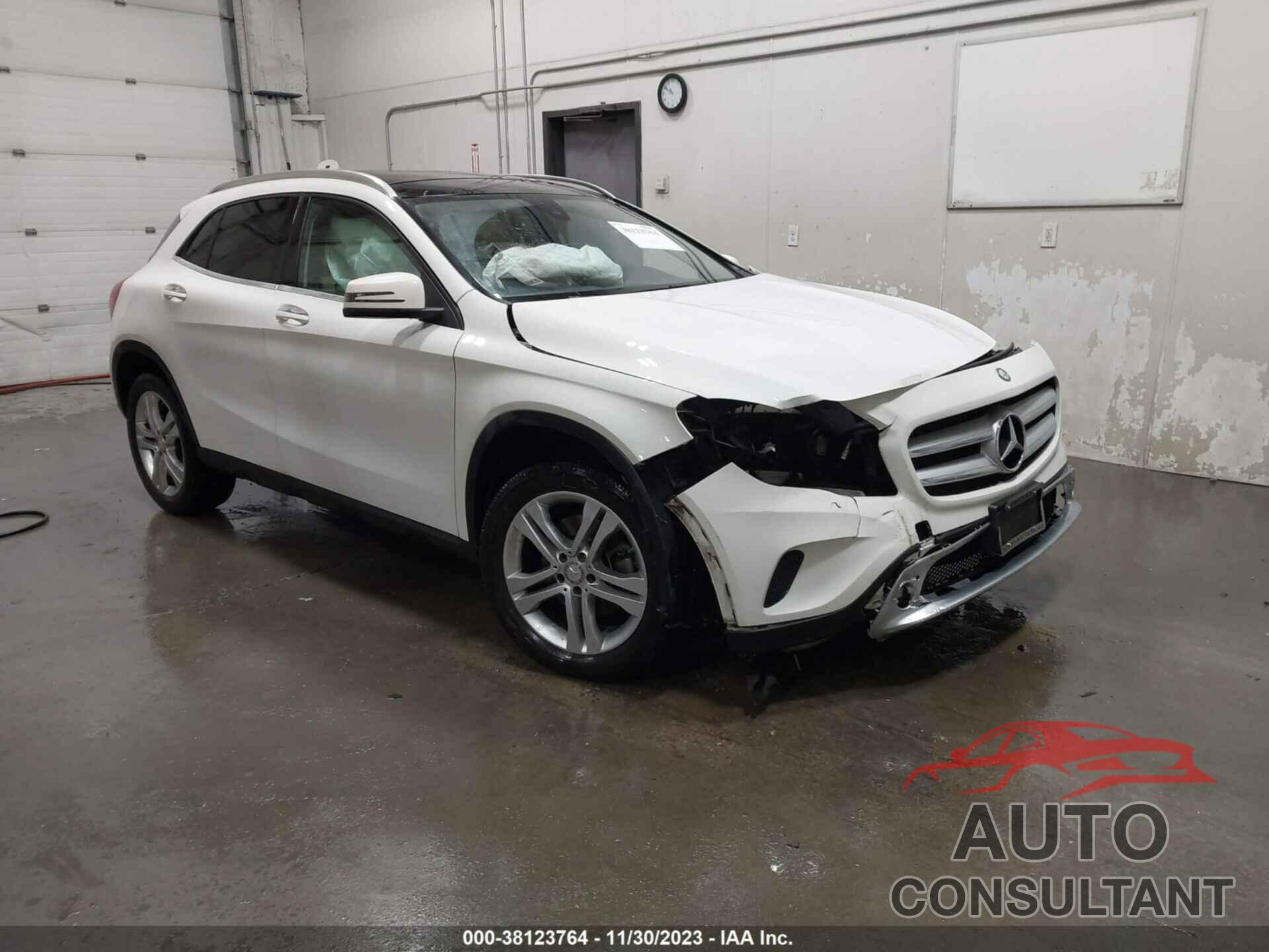 MERCEDES-BENZ GLA 250 2016 - WDCTG4GB6GJ250039