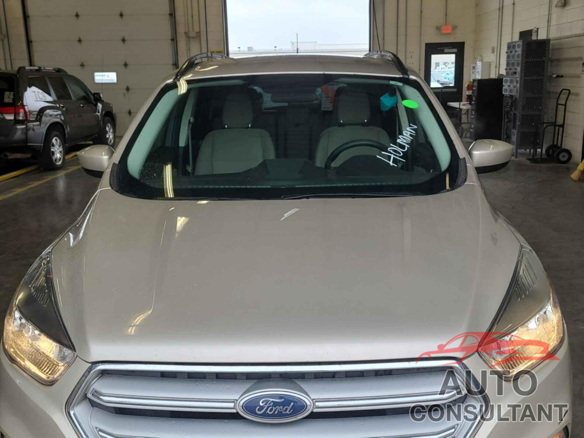FORD ESCAPE 2018 - 1FMCU9GD4JUD39316