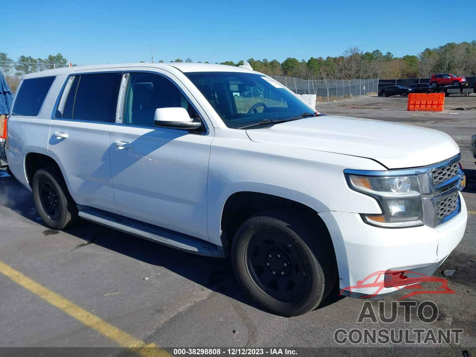 CHEVROLET TAHOE 2015 - 1GNLC2ECXFR589444