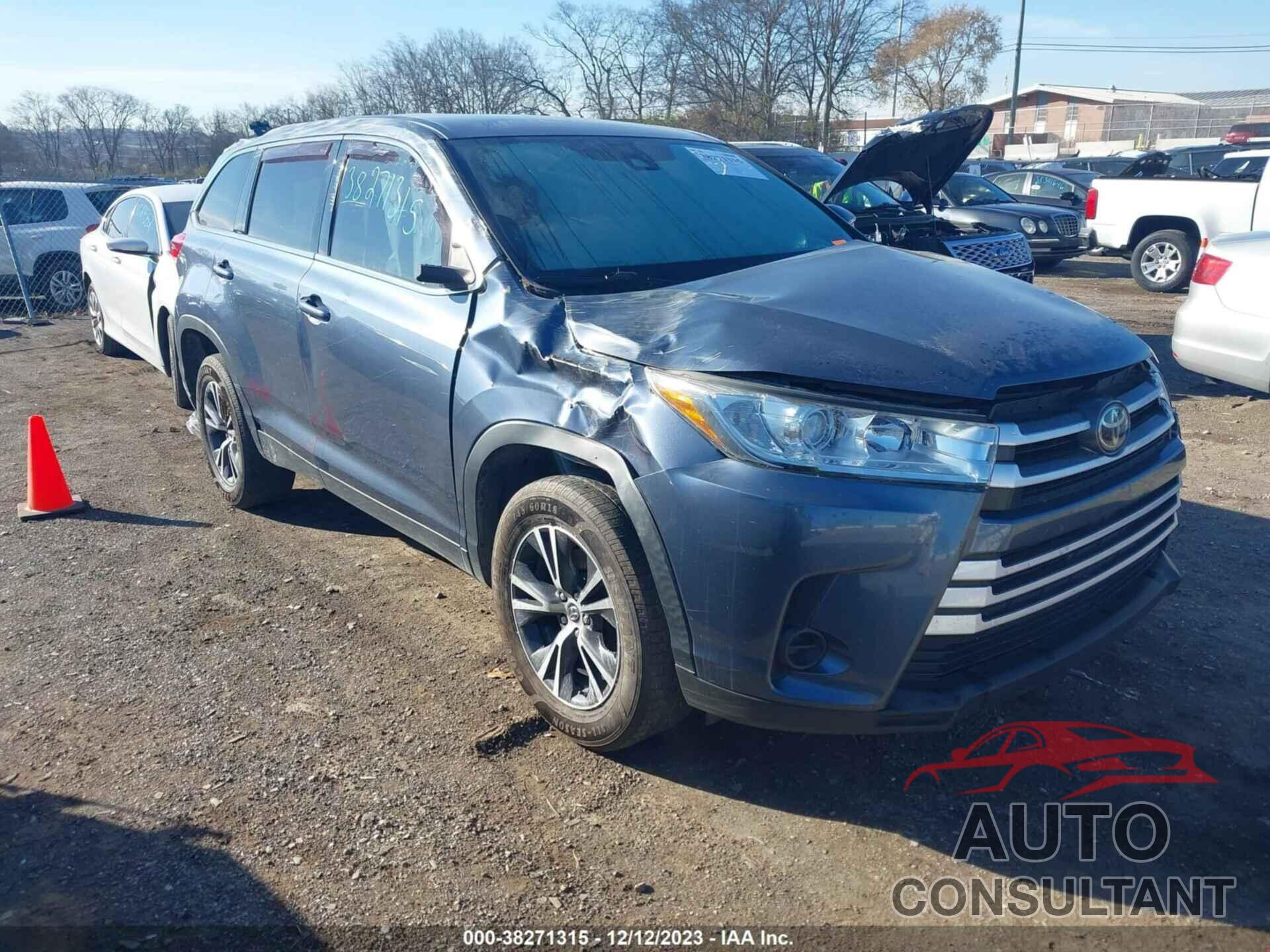 TOYOTA HIGHLANDER 2019 - 5TDZARFH4KS051359