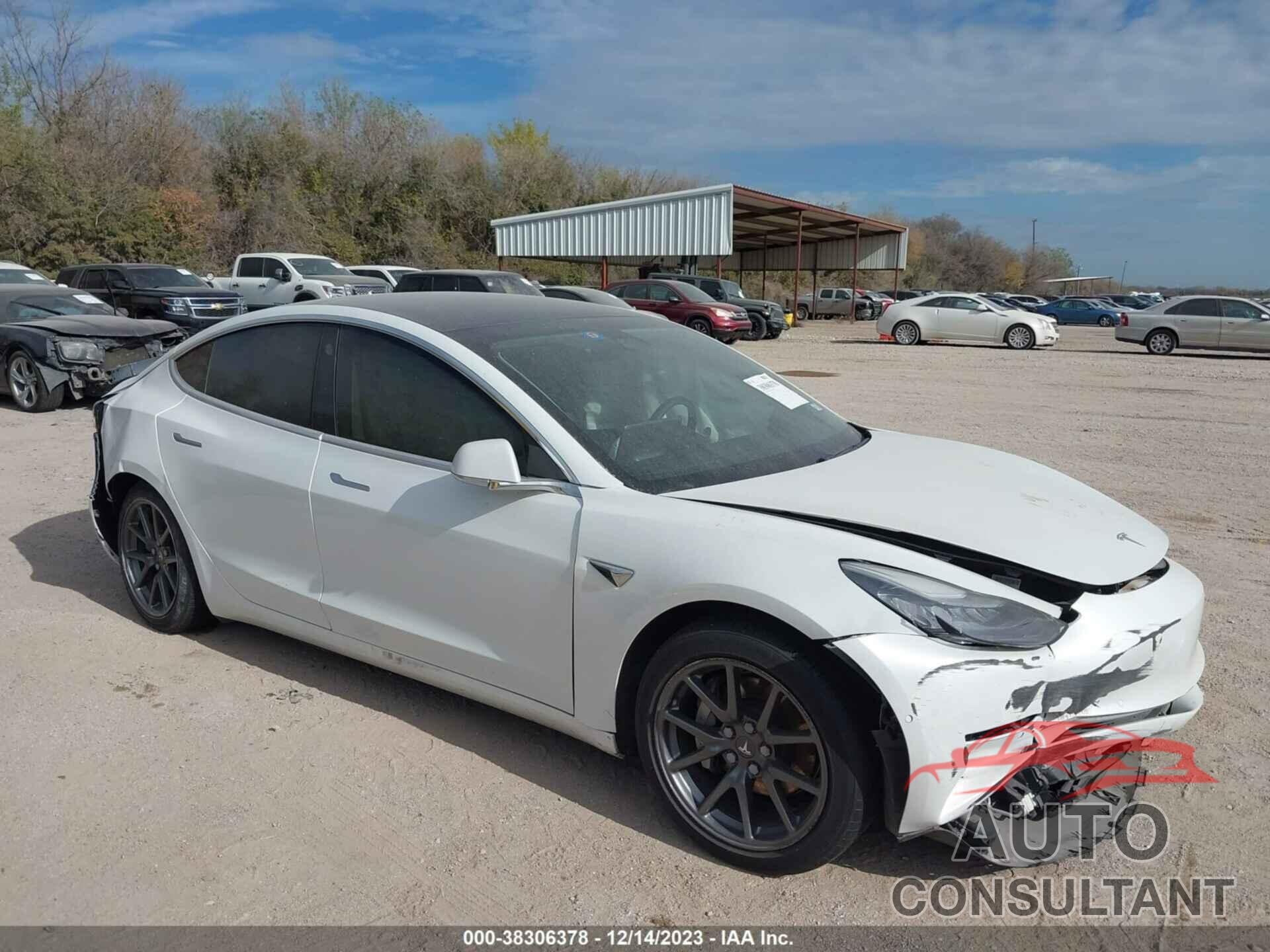 TESLA MODEL 3 2020 - 5YJ3E1EA1LF737171