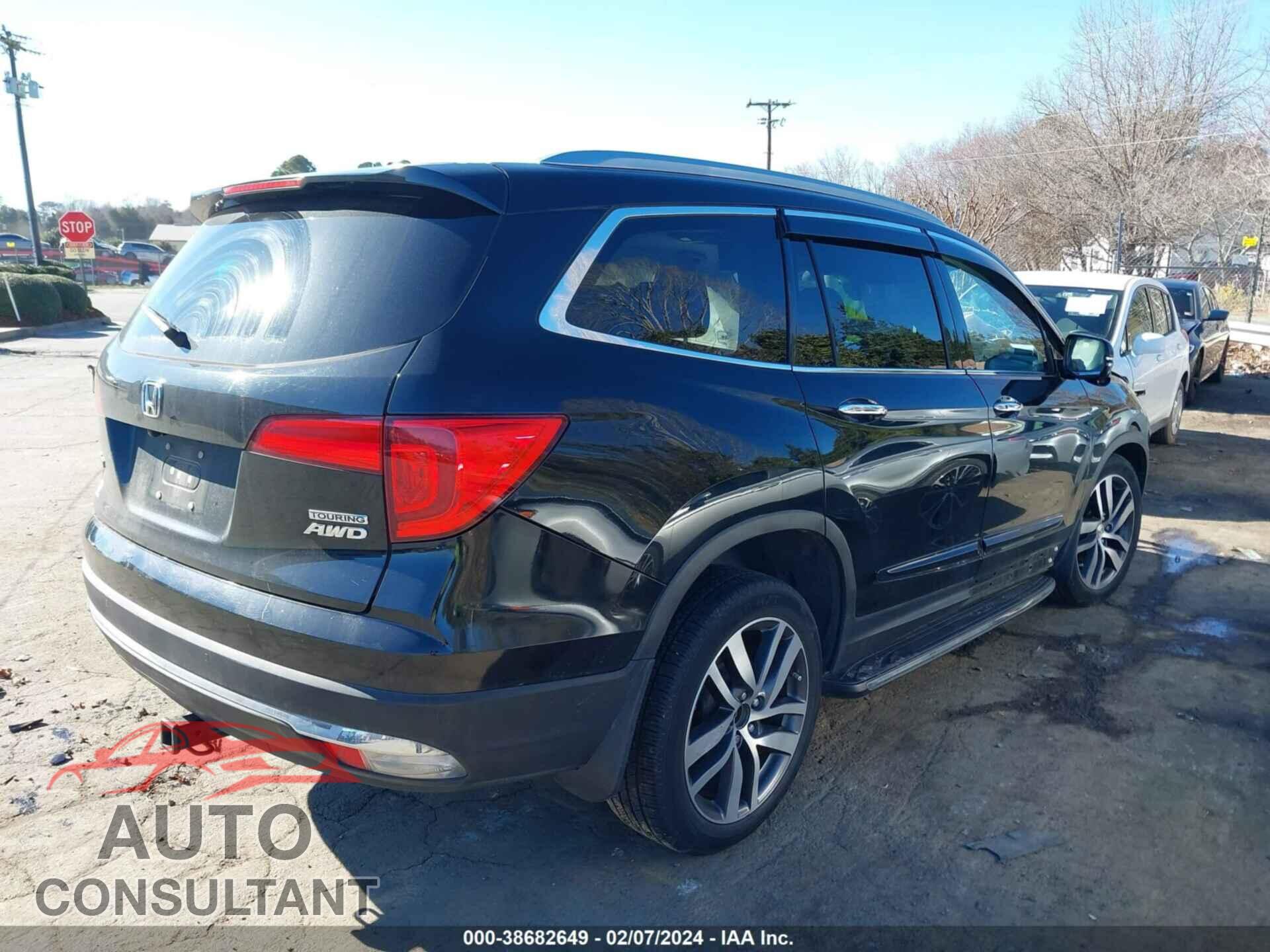HONDA PILOT 2016 - 5FNYF6H96GB080441