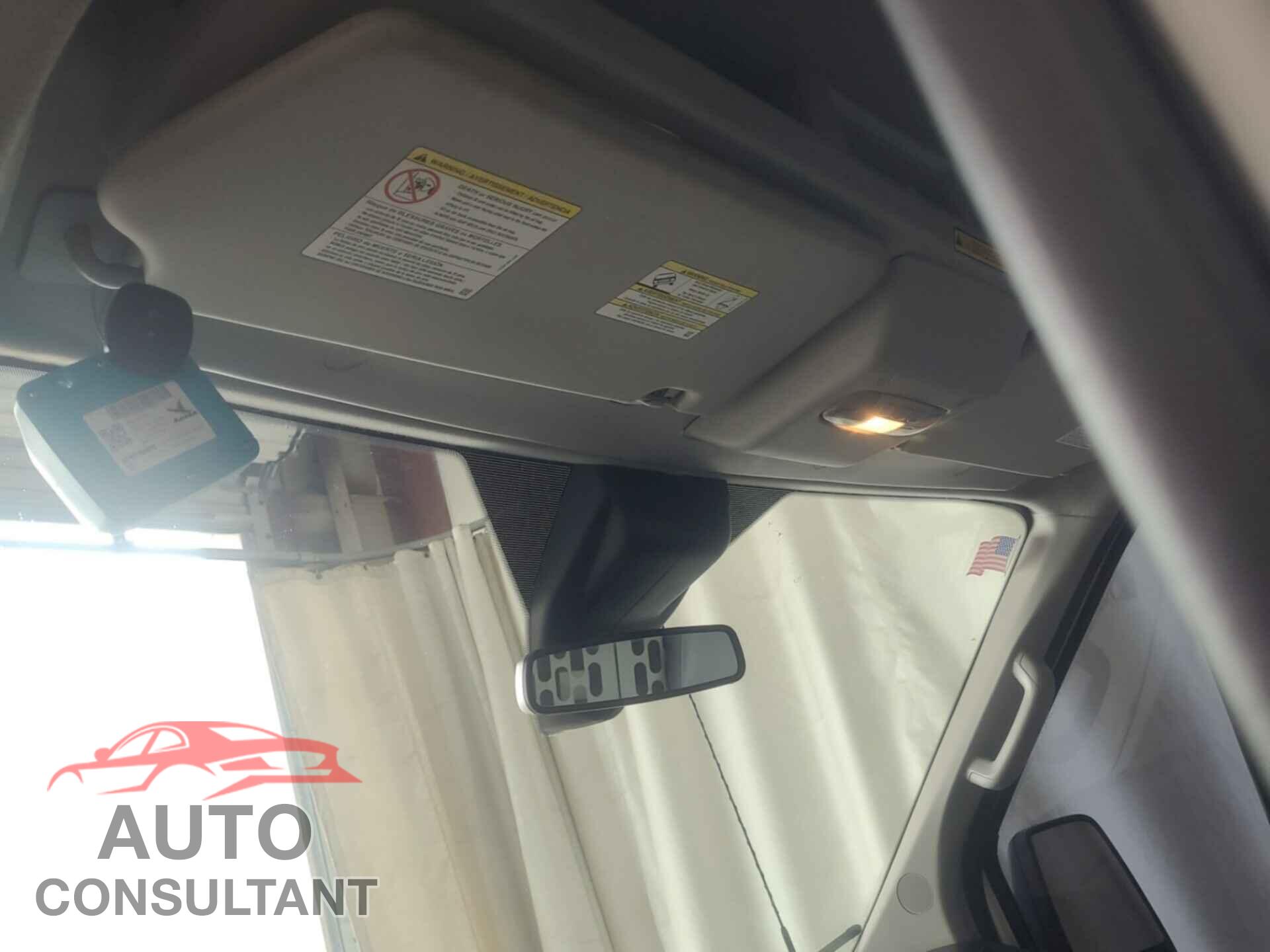 FORD TRANSIT 2017 - 1FTYR2CM1HKB42134