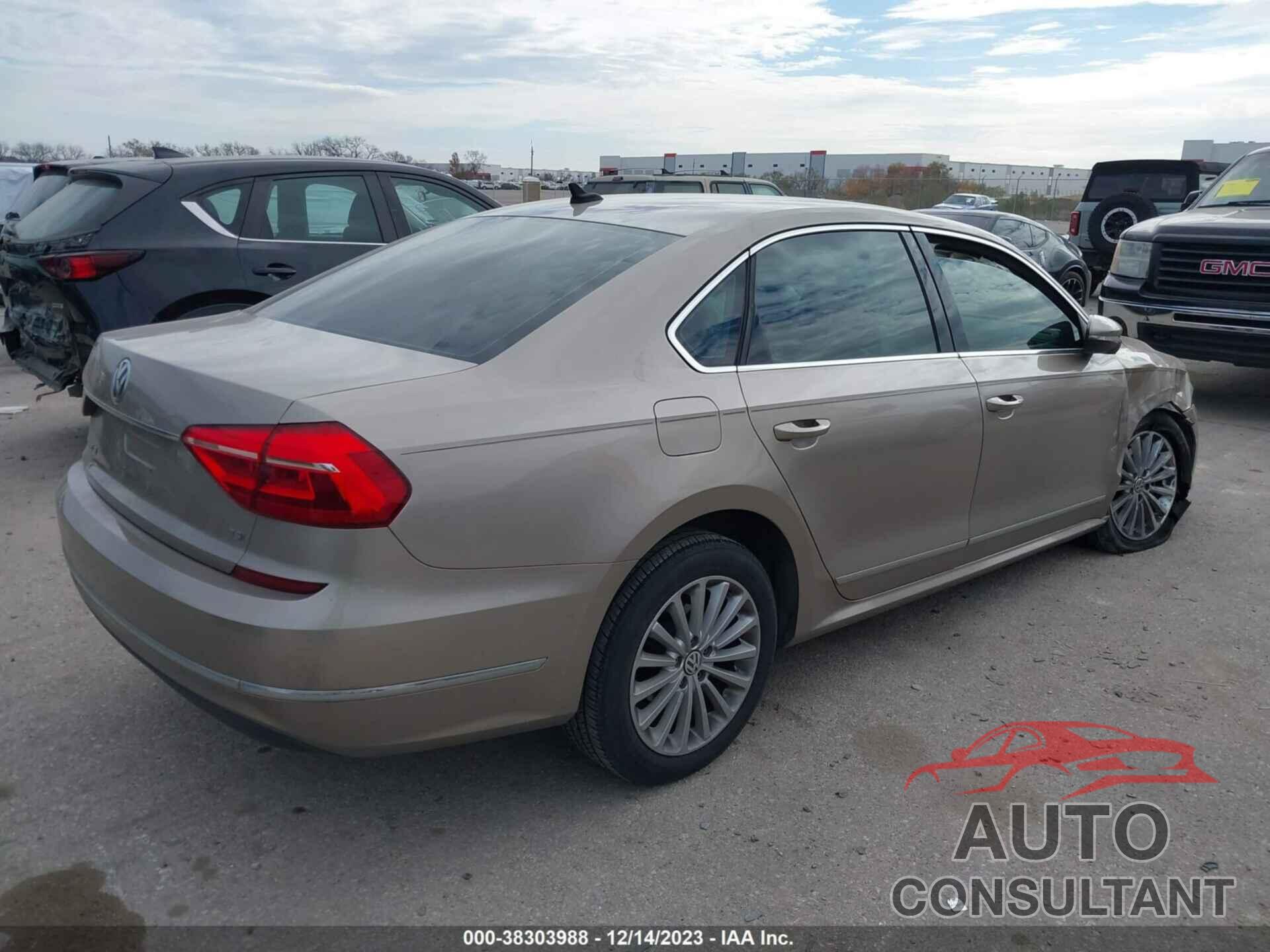 VOLKSWAGEN PASSAT 2016 - 1VWBS7A30GC047488