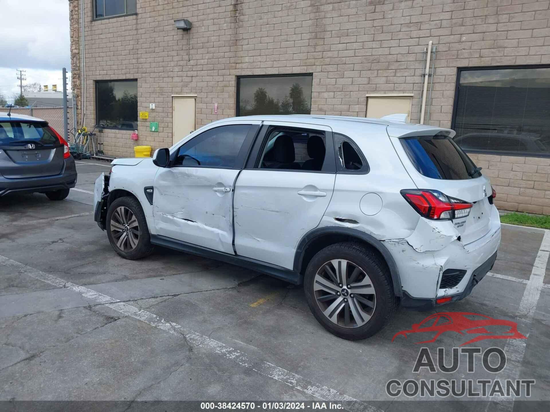 MITSUBISHI OUTLANDER SPORT 2022 - JA4APUAU0NU019960