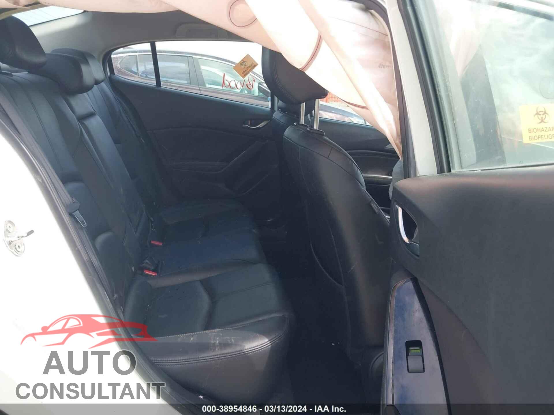 MAZDA 3 2017 - 3MZBN1V7XHM104961