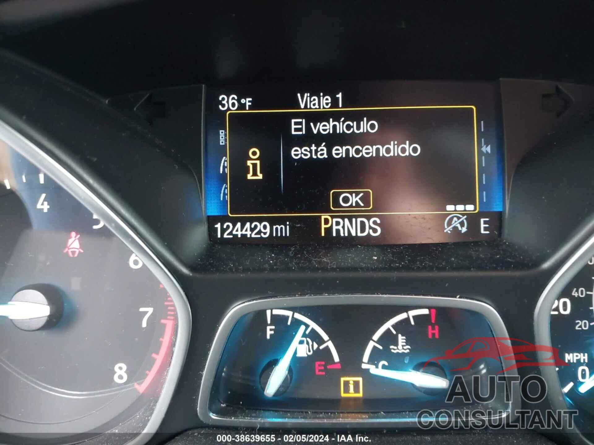 FORD ESCAPE 2018 - 1FMCU0GD6JUA75656