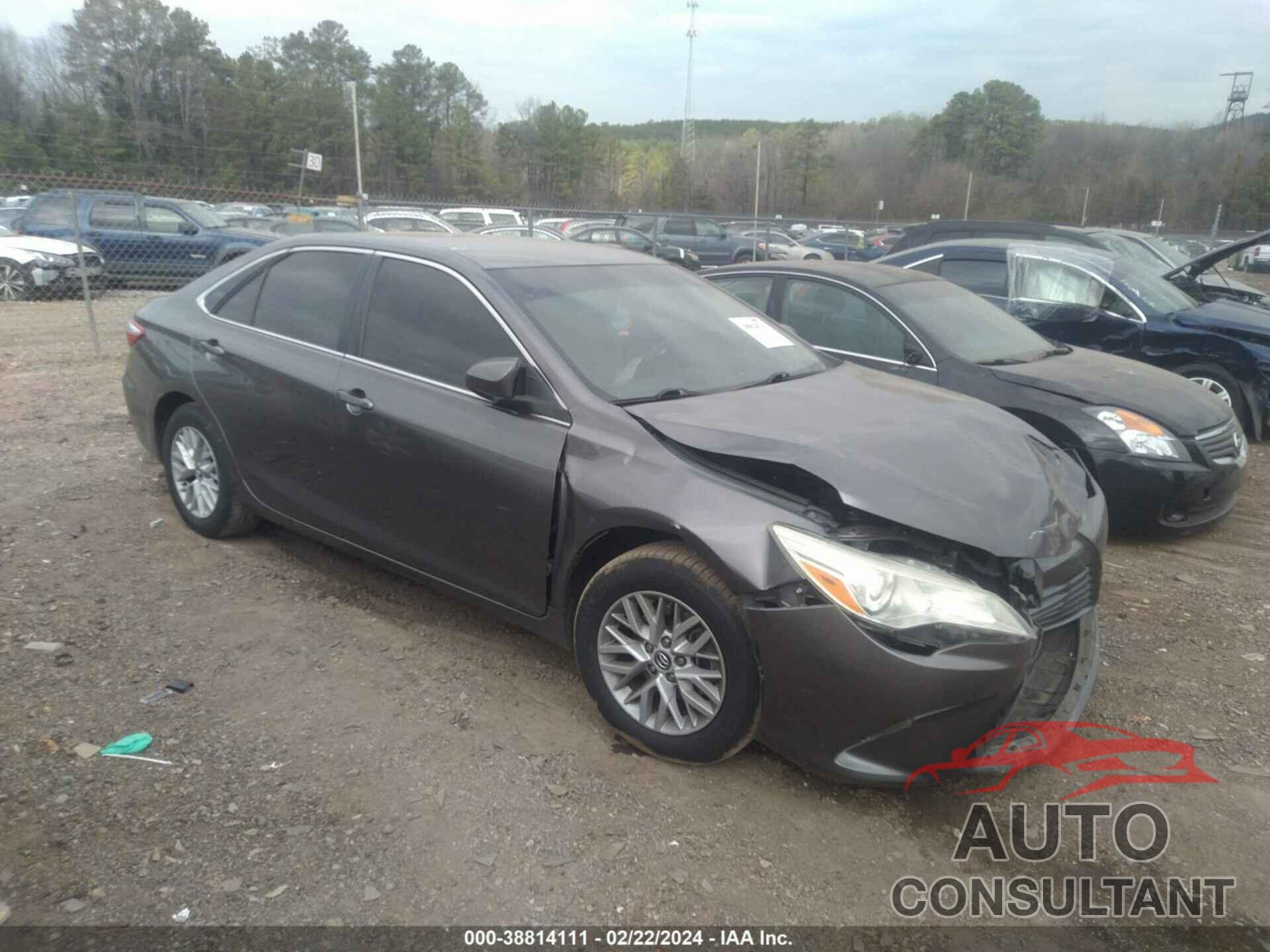 TOYOTA CAMRY 2016 - 4T1BF1FKXGU170824