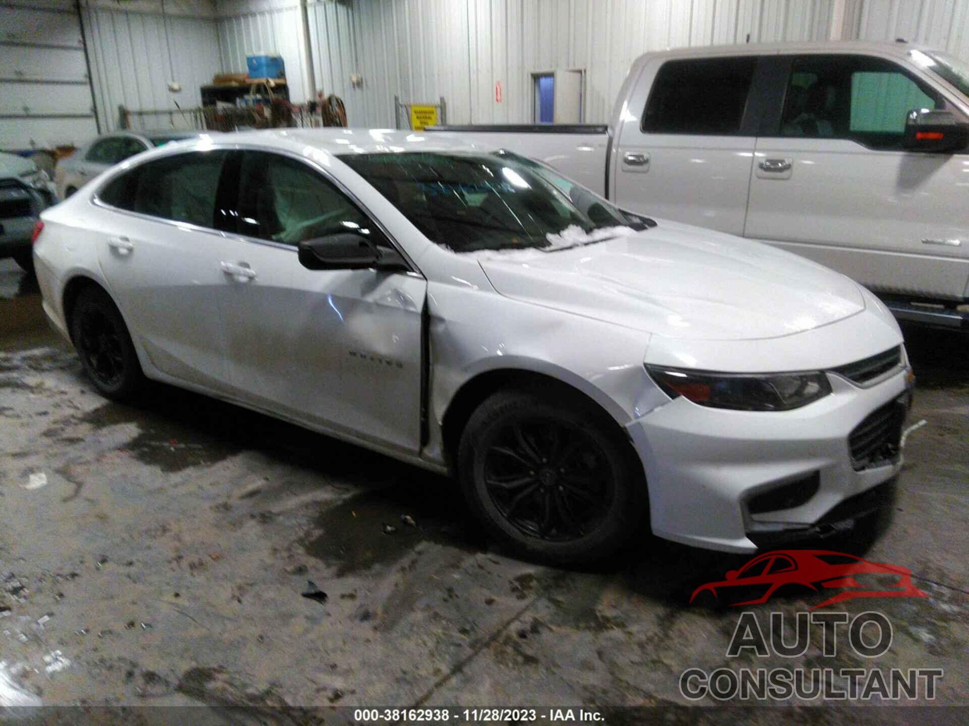 CHEVROLET MALIBU 2018 - 1G1ZB5ST0JF116697