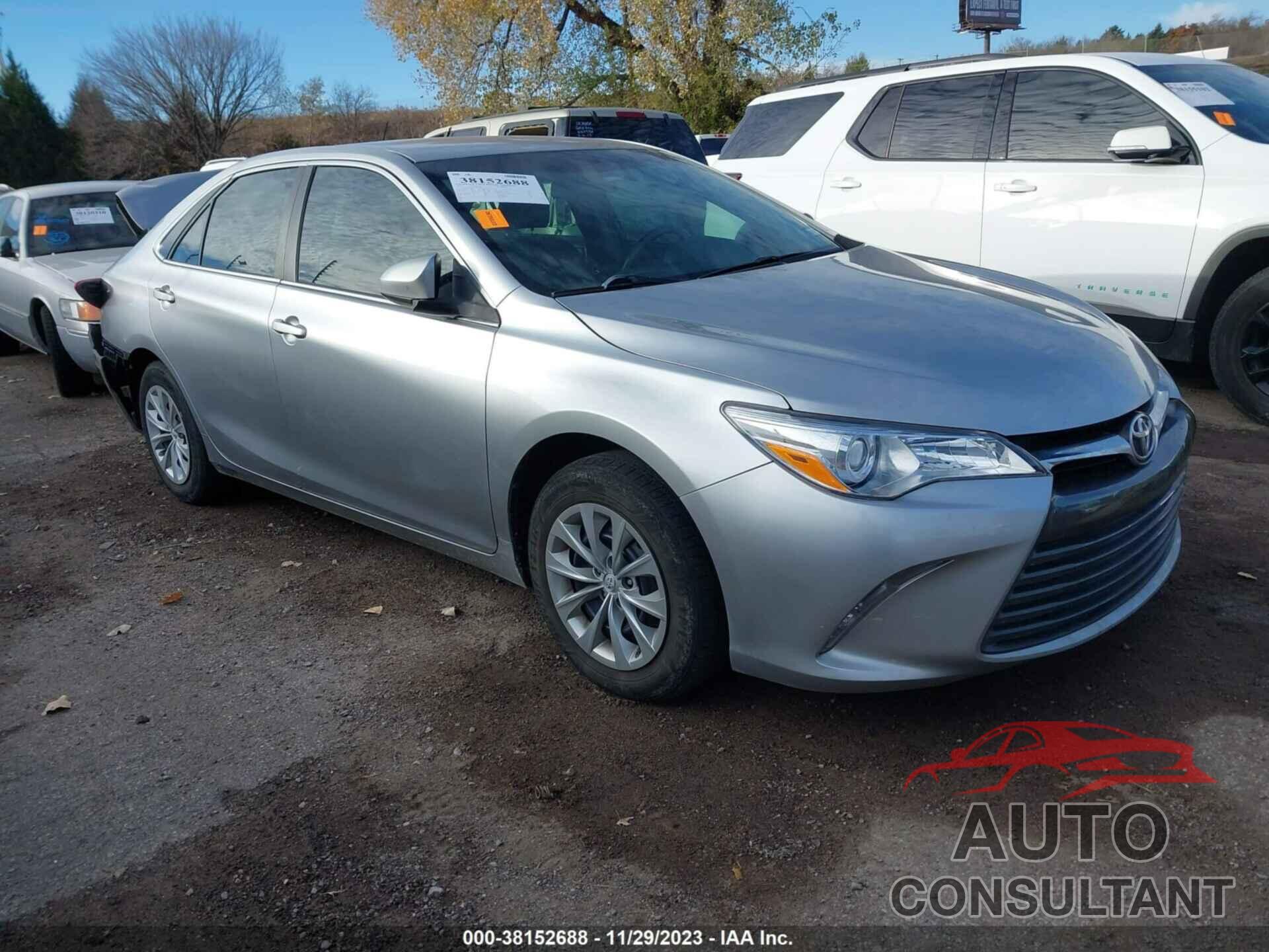 TOYOTA CAMRY 2016 - 4T4BF1FK9GR553689