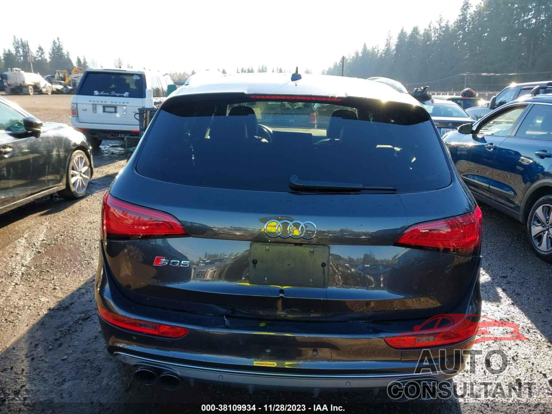 AUDI SQ5 2016 - WA1CCAFP9GA015058