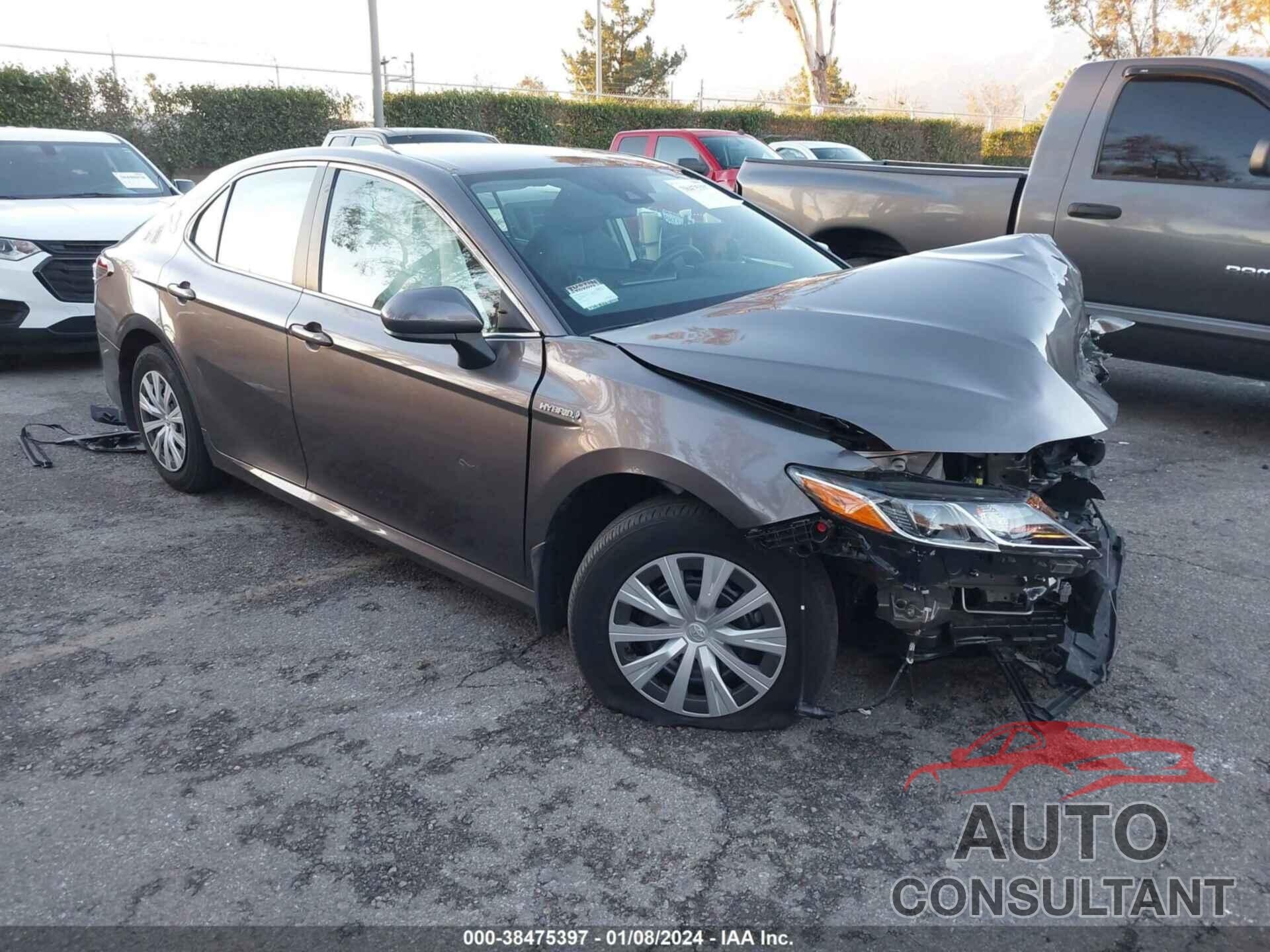 TOYOTA CAMRY 2021 - 4T1C31AK6MU028406