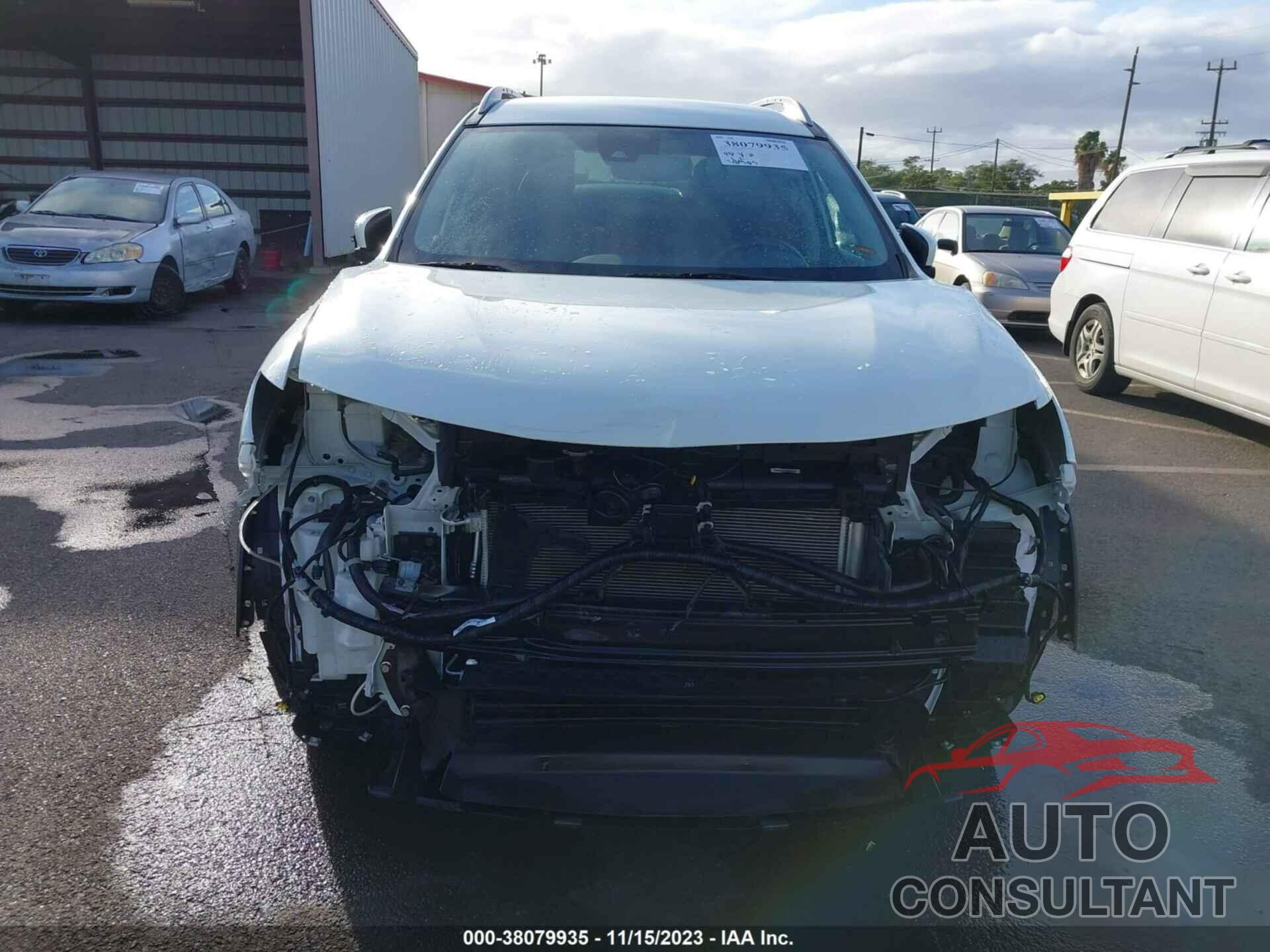 NISSAN ROGUE 2019 - 5N1AT2MT2KC758205