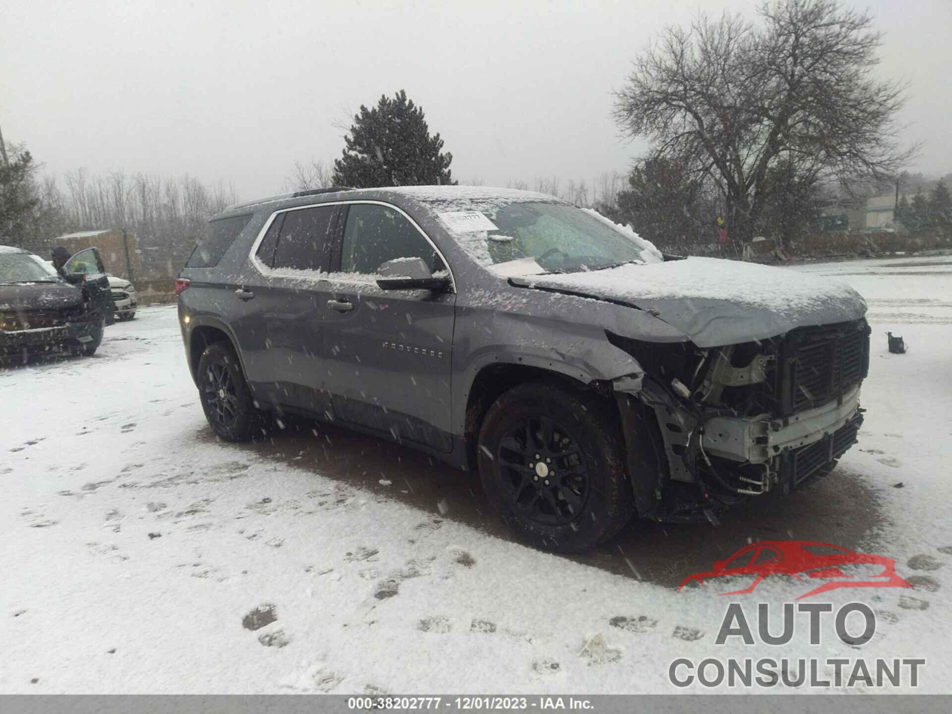 CHEVROLET TRAVERSE 2018 - 1GNEVGKW5JJ276646