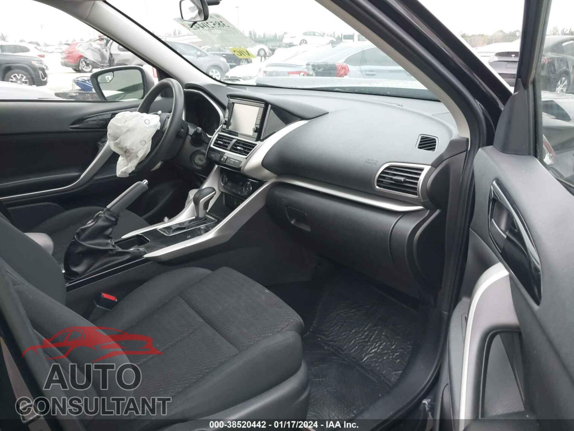 MITSUBISHI ECLIPSE CROSS 2020 - JA4AS3AA4LZ015313