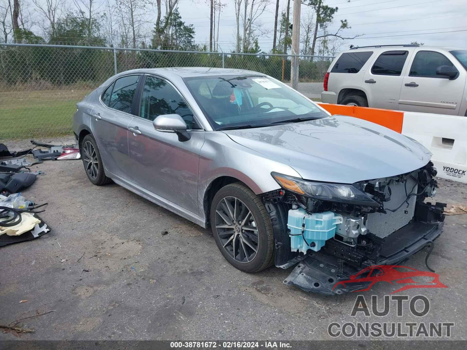 TOYOTA CAMRY 2024 - 4T1G11AK6RU878583