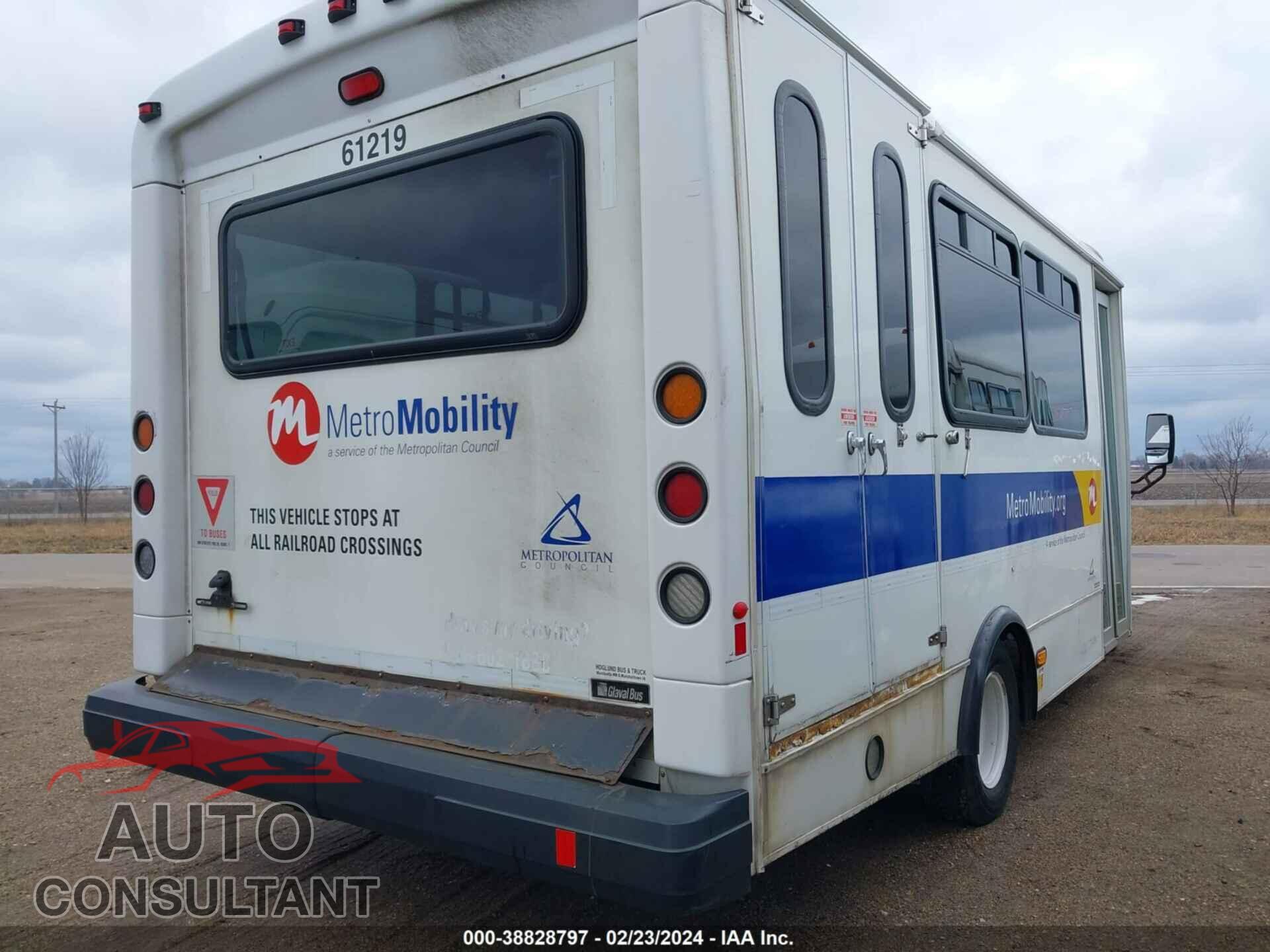 FORD E-450 CUTAWAY 2016 - 1FDFE4FS2GDC39544