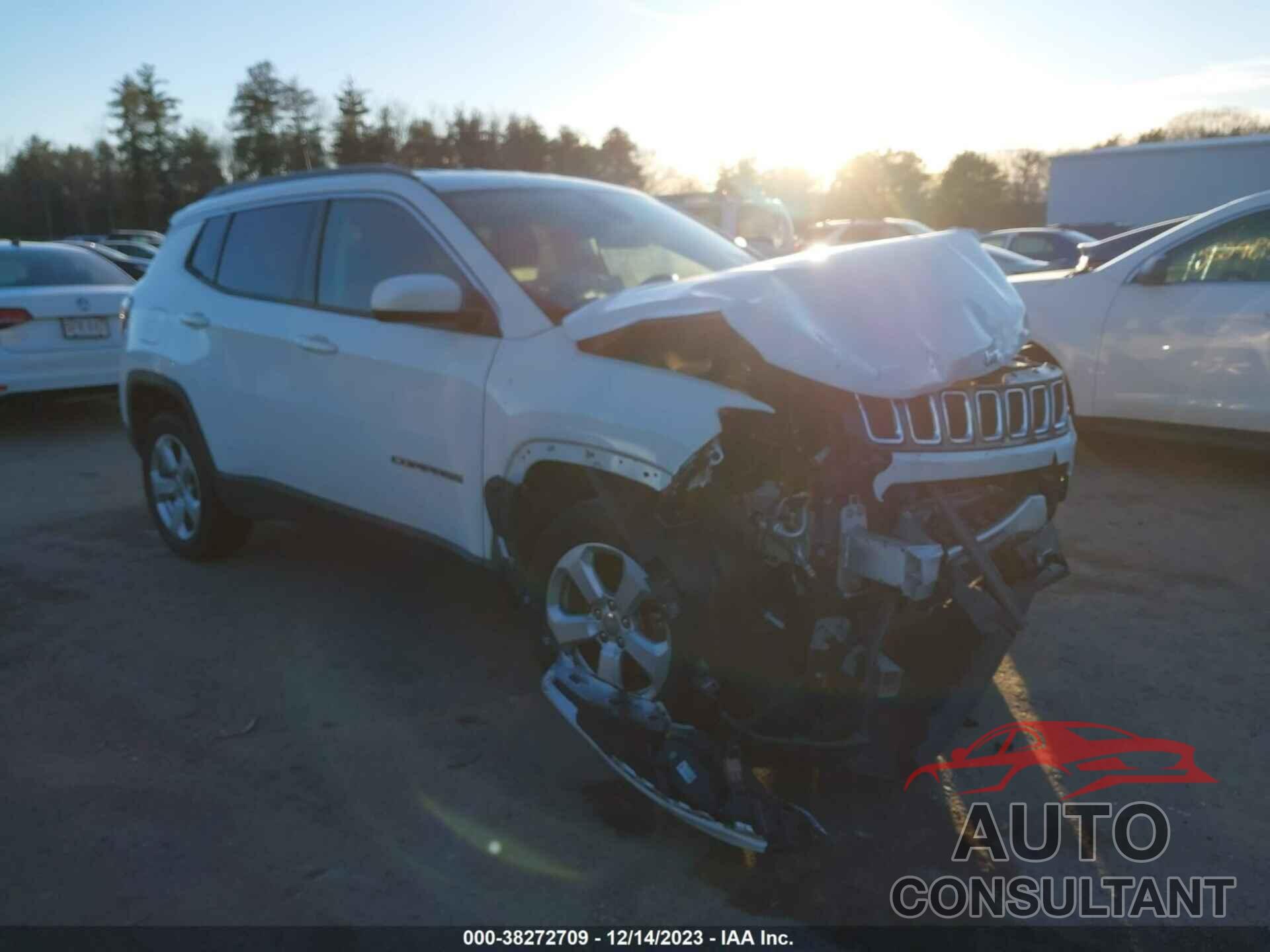 JEEP COMPASS 2018 - 3C4NJDBB5JT138999