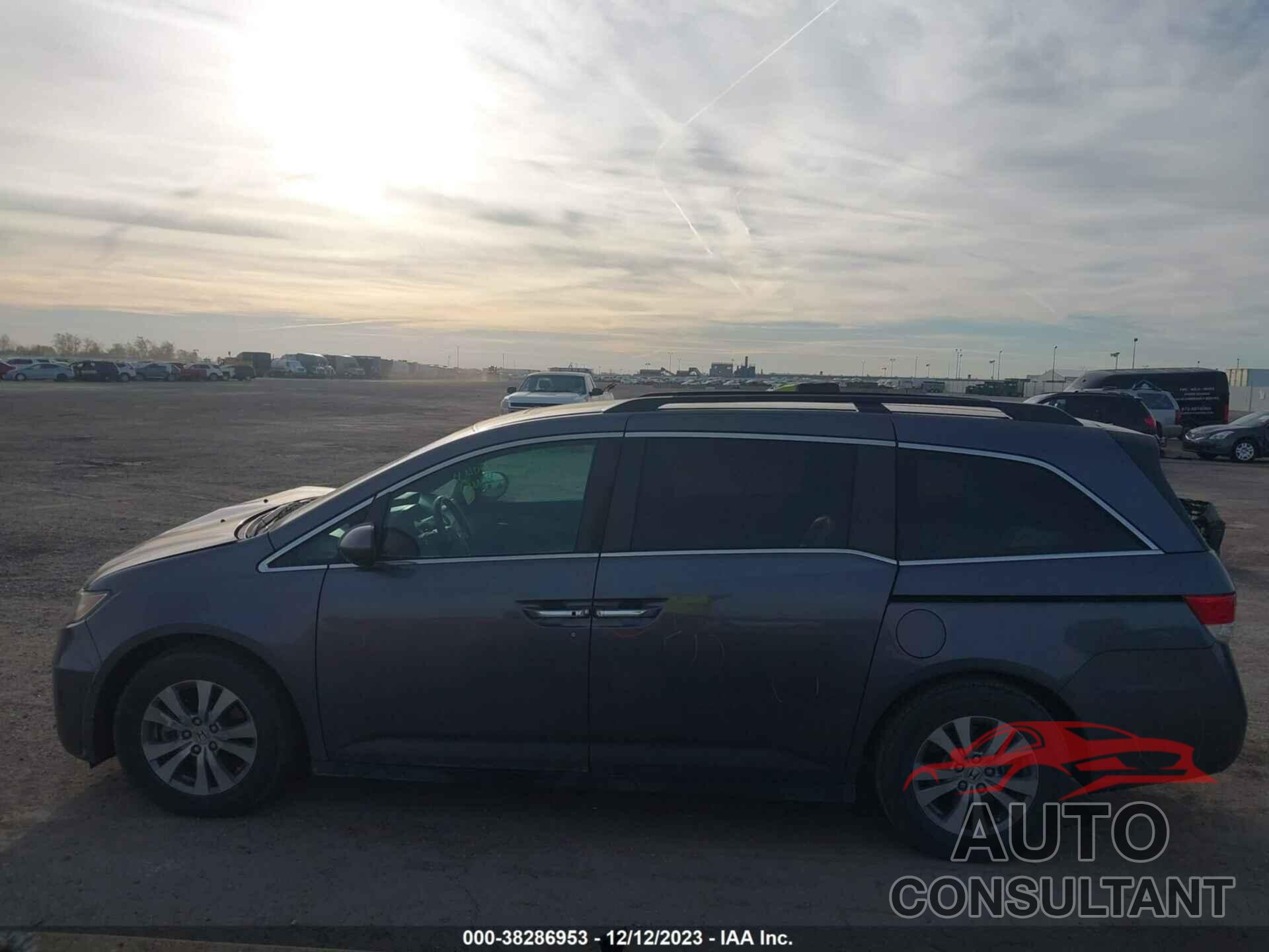 HONDA ODYSSEY 2016 - 5FNRL5H60GB063129