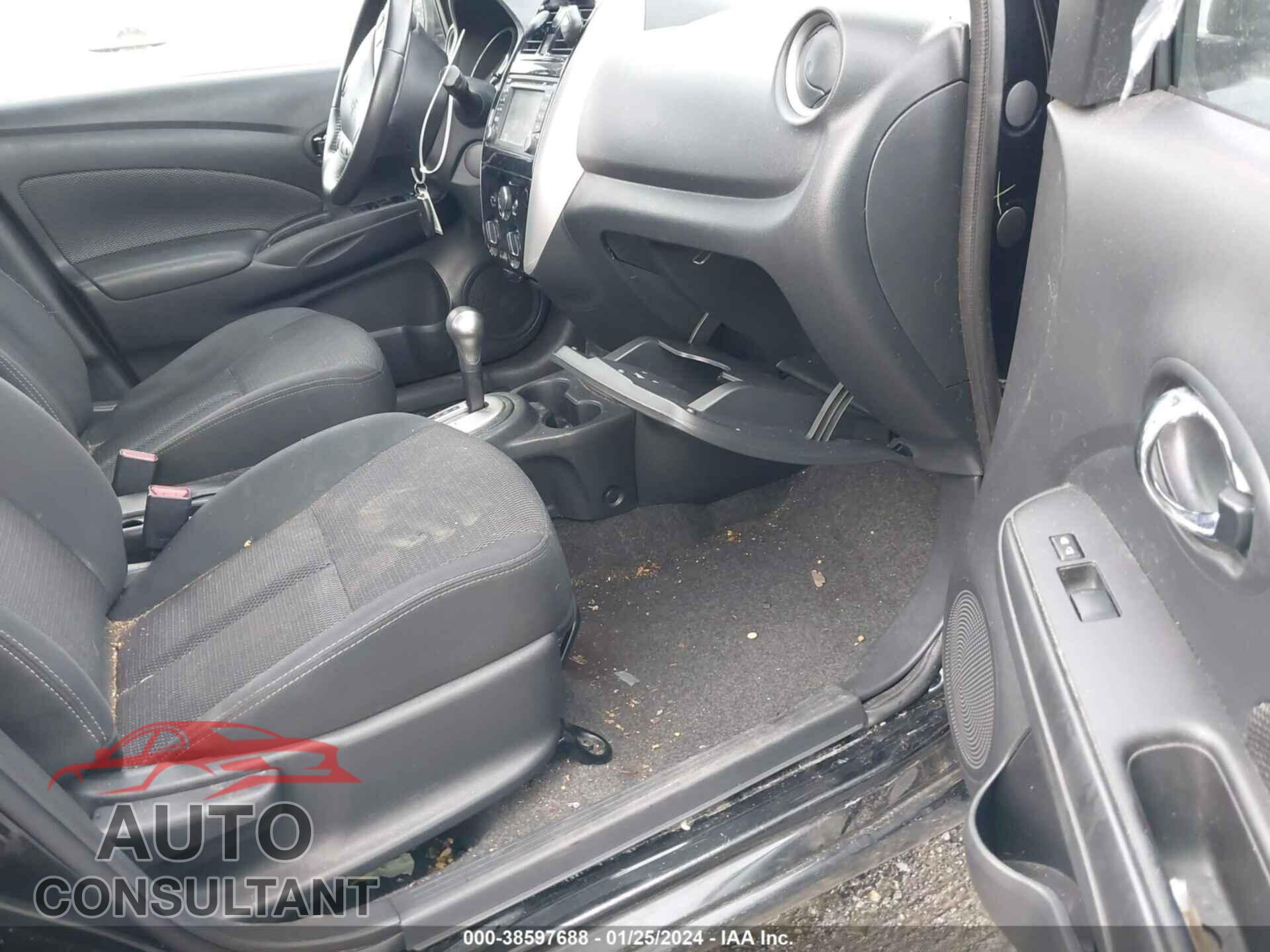 NISSAN VERSA 2017 - 3N1CN7AP3HL825275