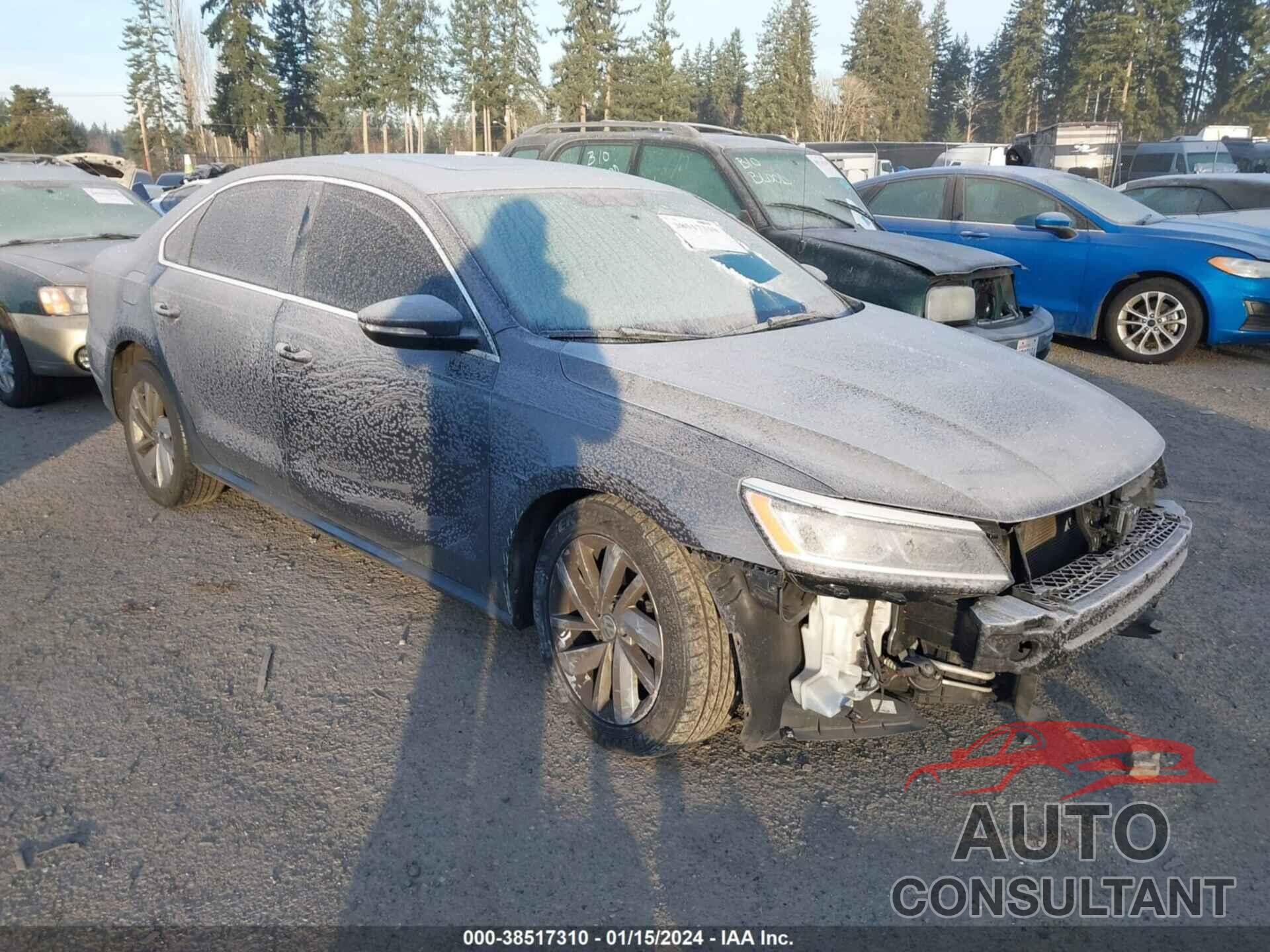 VOLKSWAGEN PASSAT 2018 - 1VWBA7A38JC017827