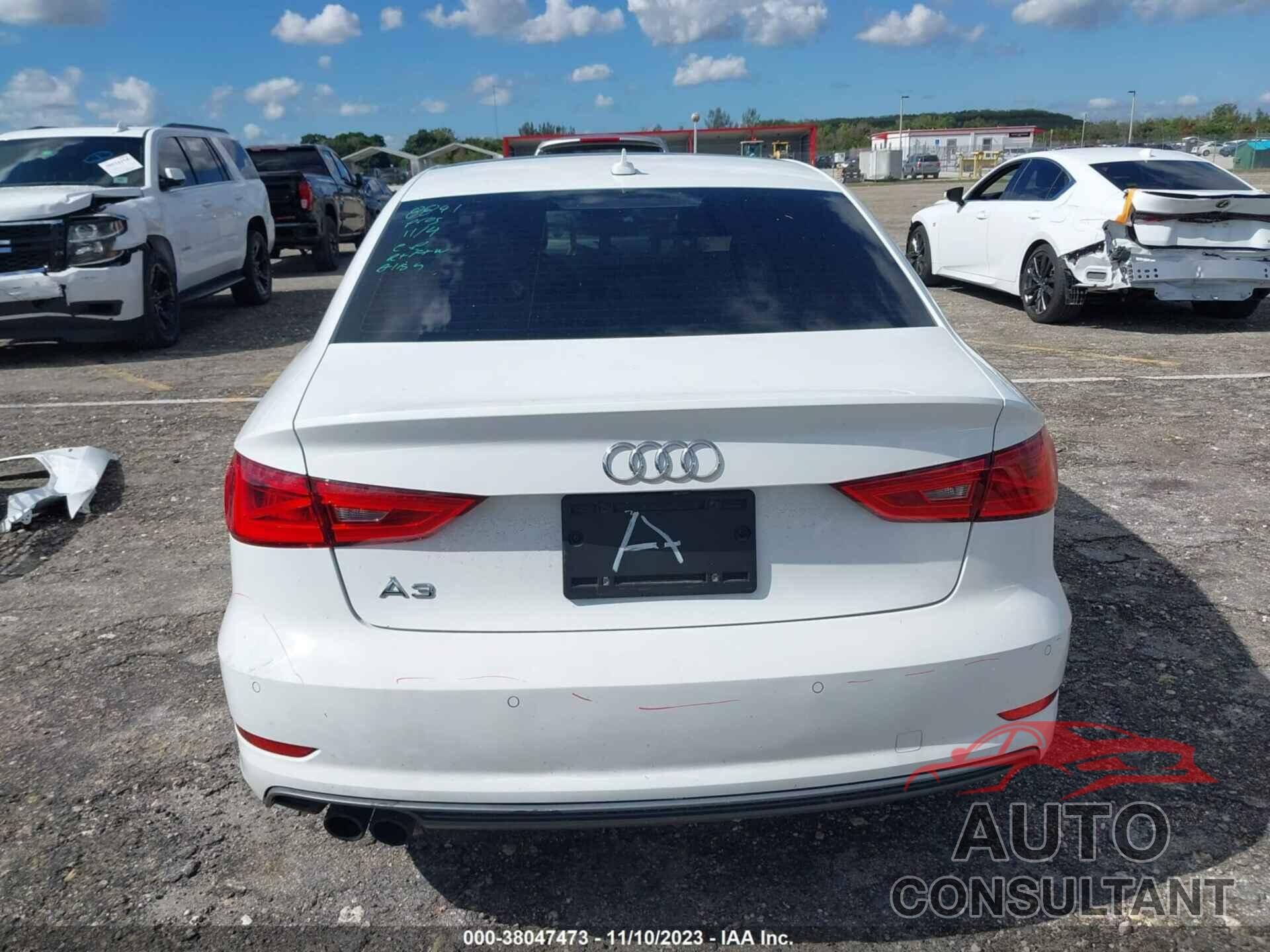 AUDI A3 2016 - WAUA7GFF6G1071435