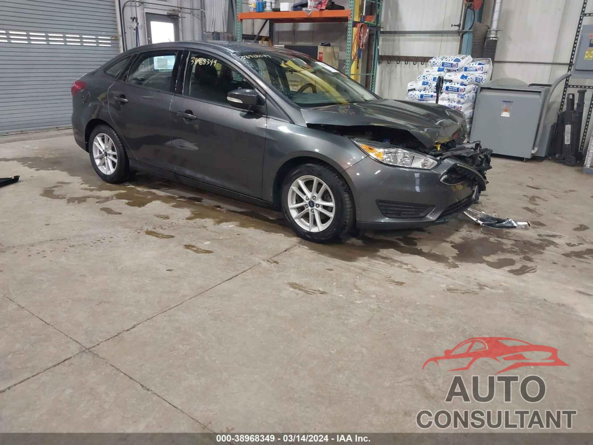 FORD FOCUS 2017 - 1FADP3F22HL253697