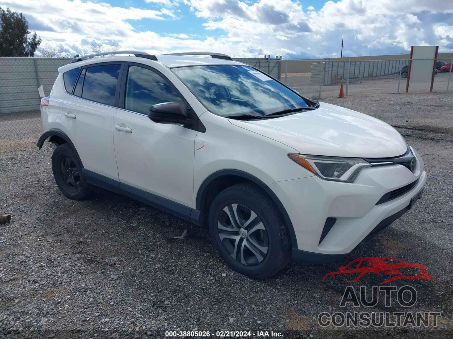 TOYOTA RAV4 2017 - JTMZFREV9HJ716027